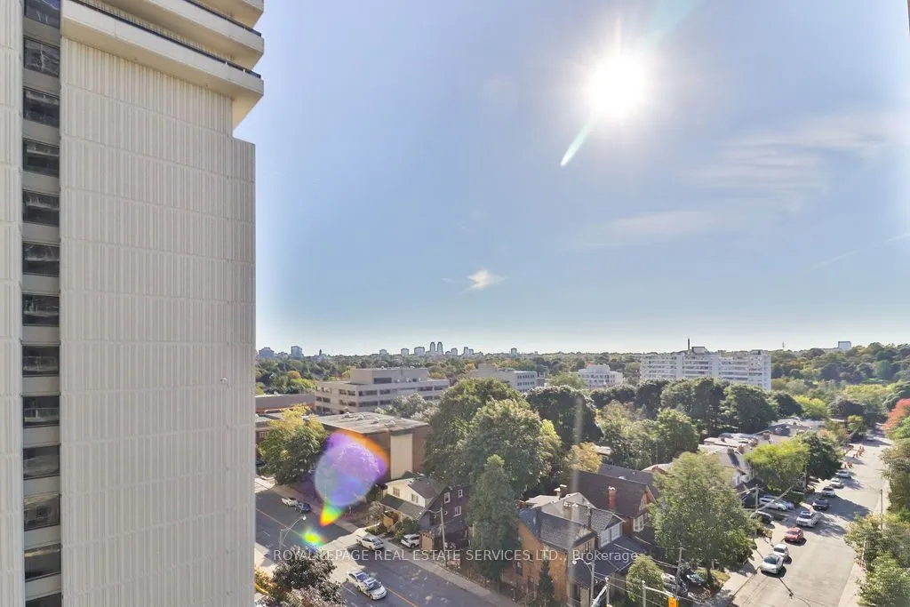 58 Orchard View Boulevard #908