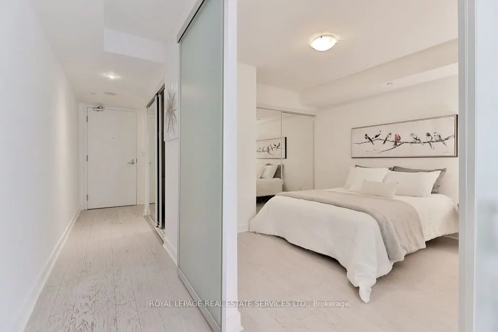 58 Orchard View Boulevard #908