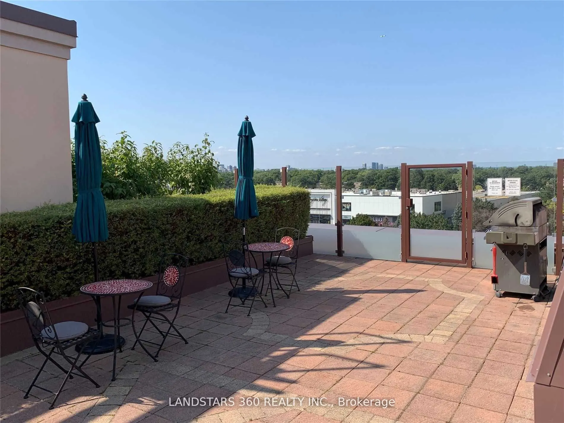 27 Rean Drive, #217