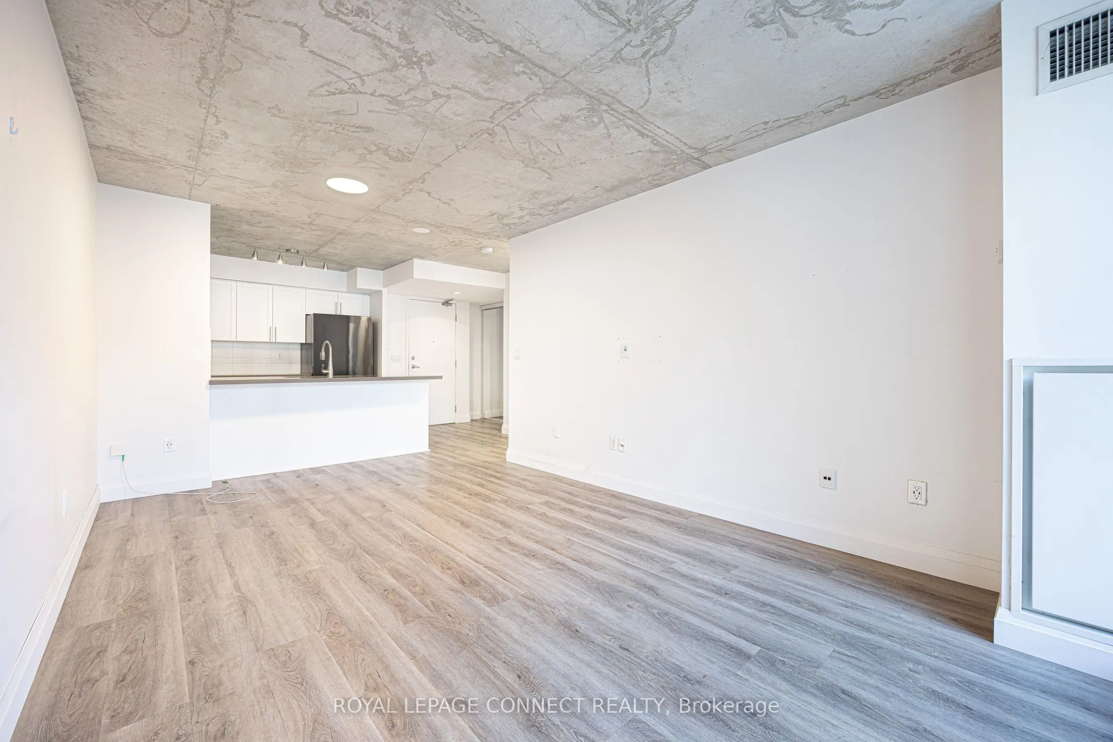 311 Richmond Street E, #705
