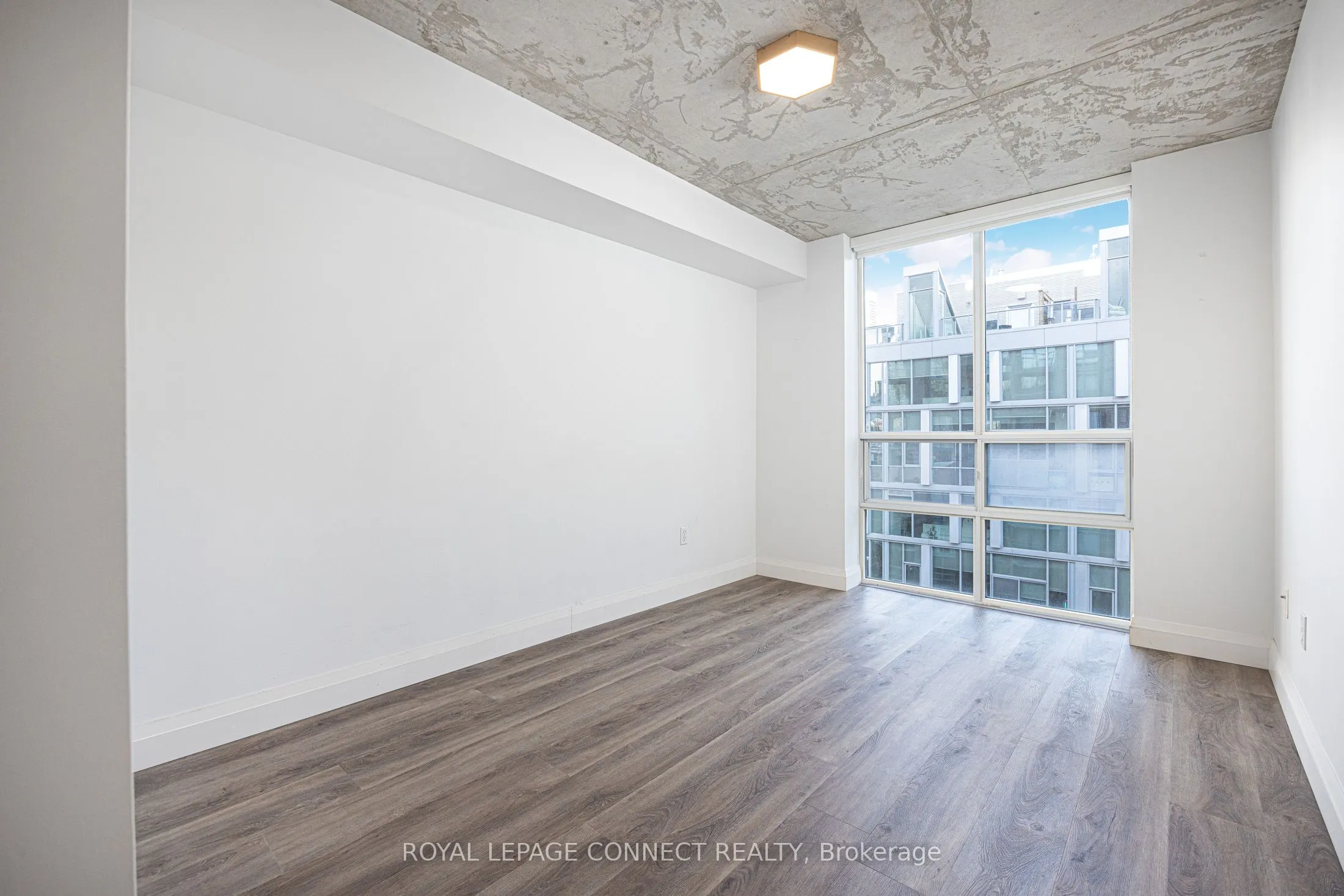 311 Richmond Street E, #705