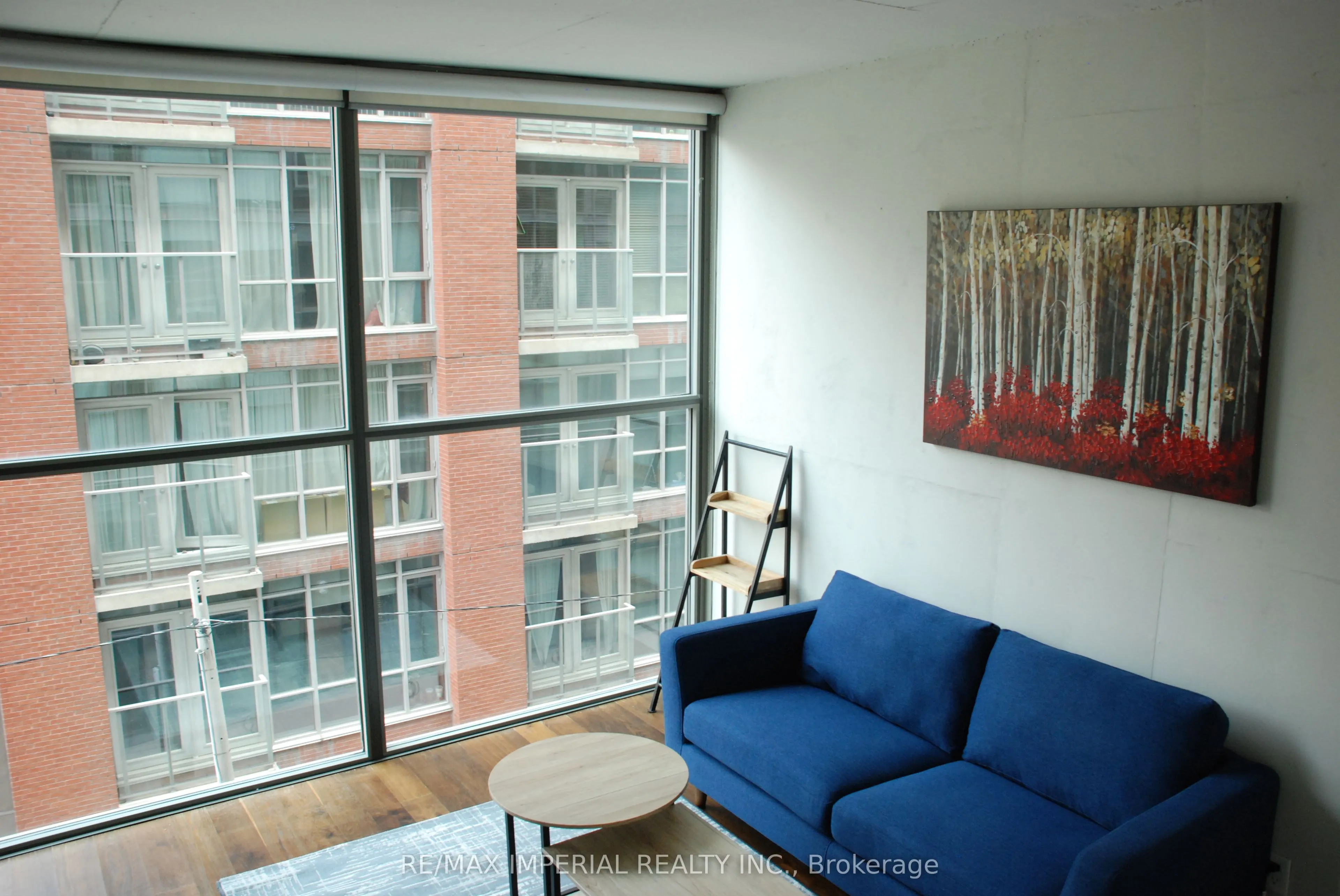 25 Oxley Street #405