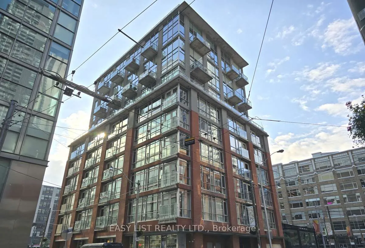 36 Charlotte Street #501