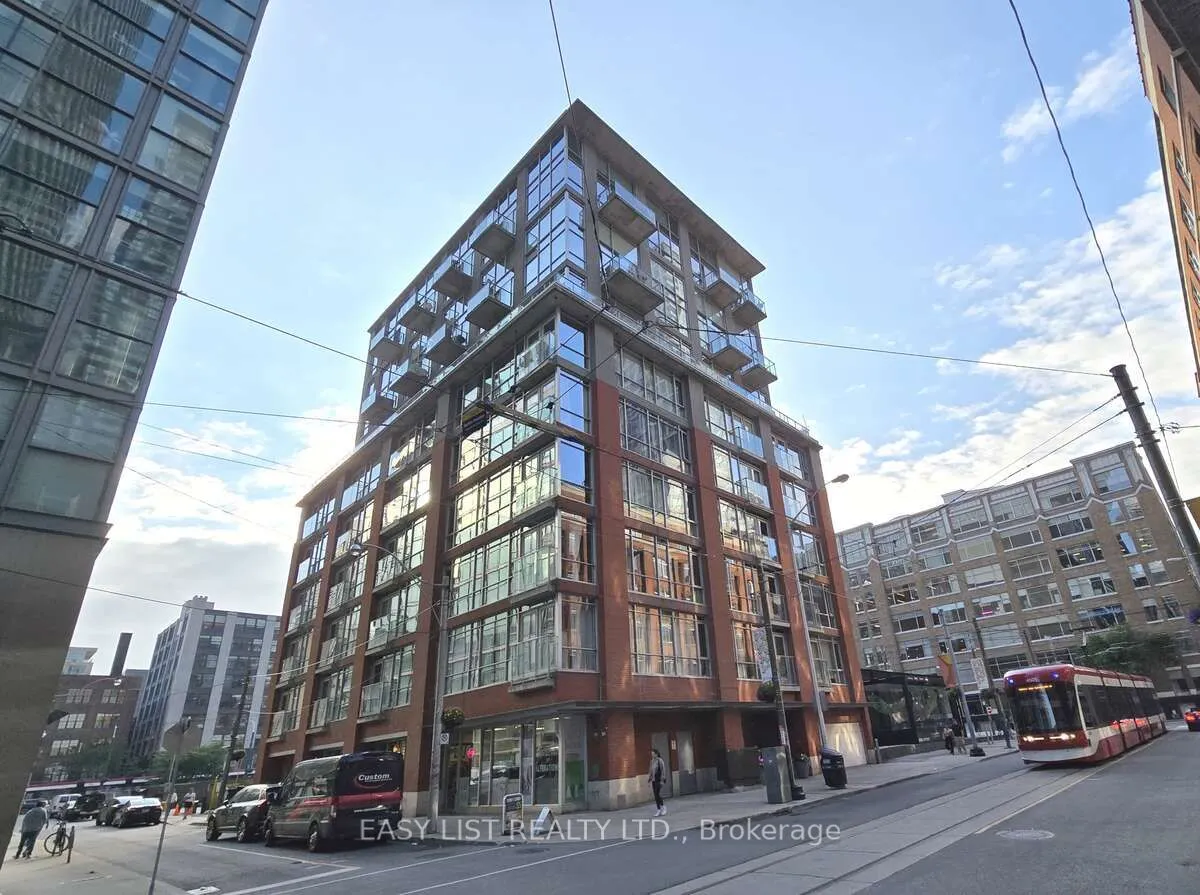 36 Charlotte Street #501