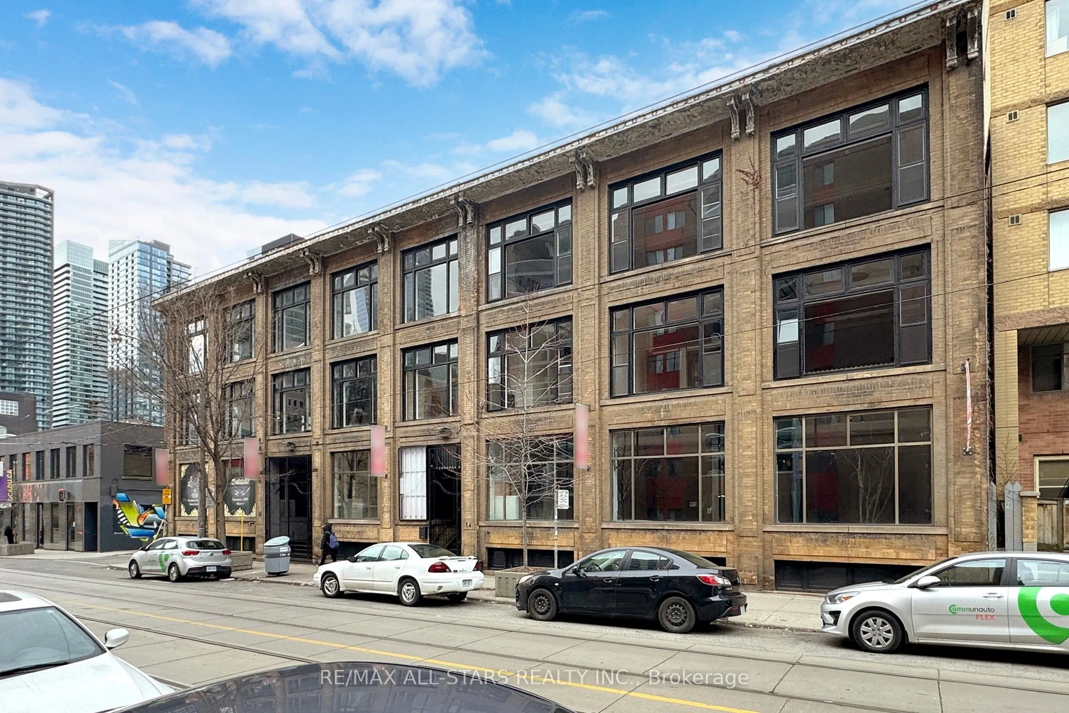 10 - 14 Mccaul Street, #B100