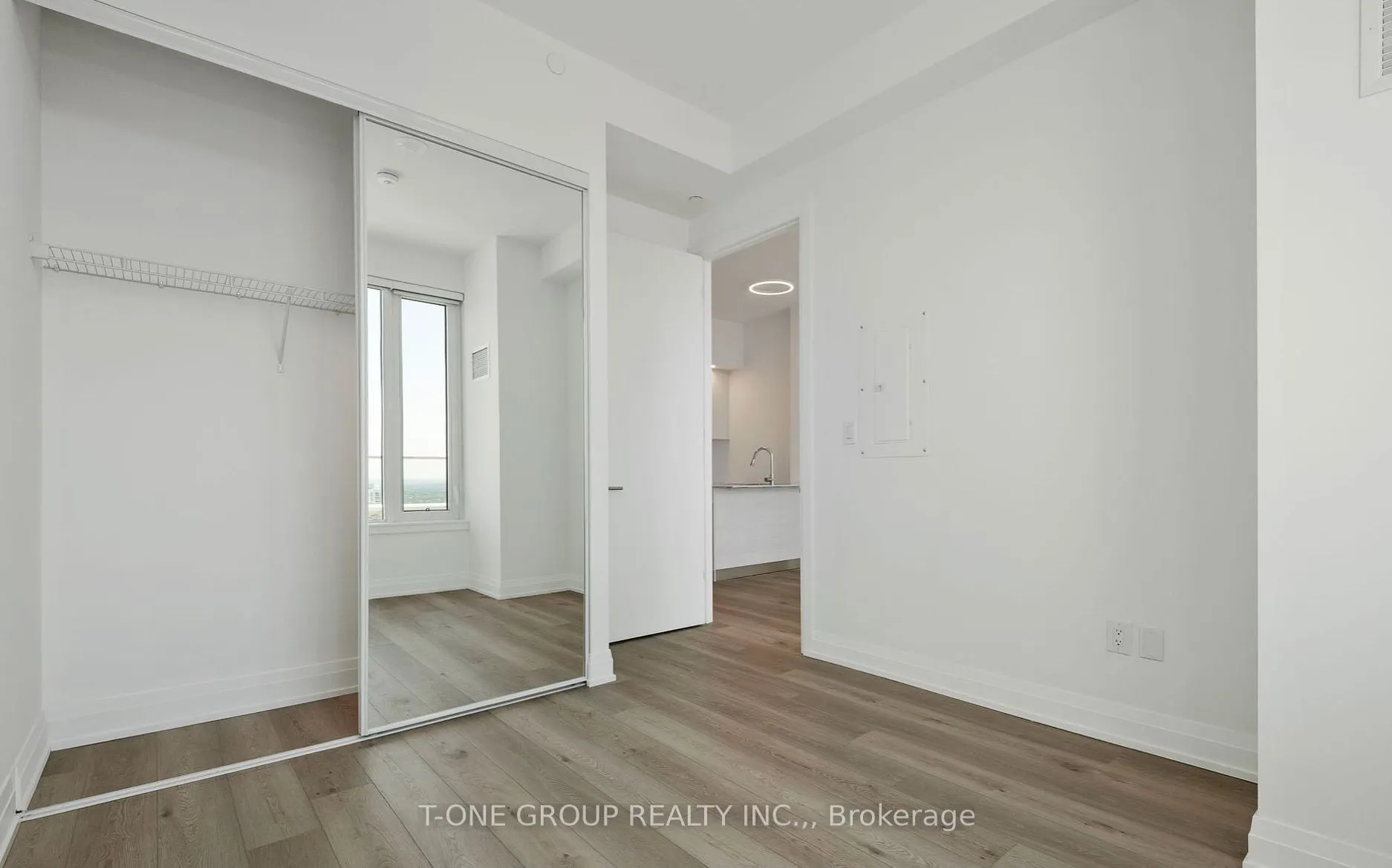 75 Canterbury Place, #Ph107