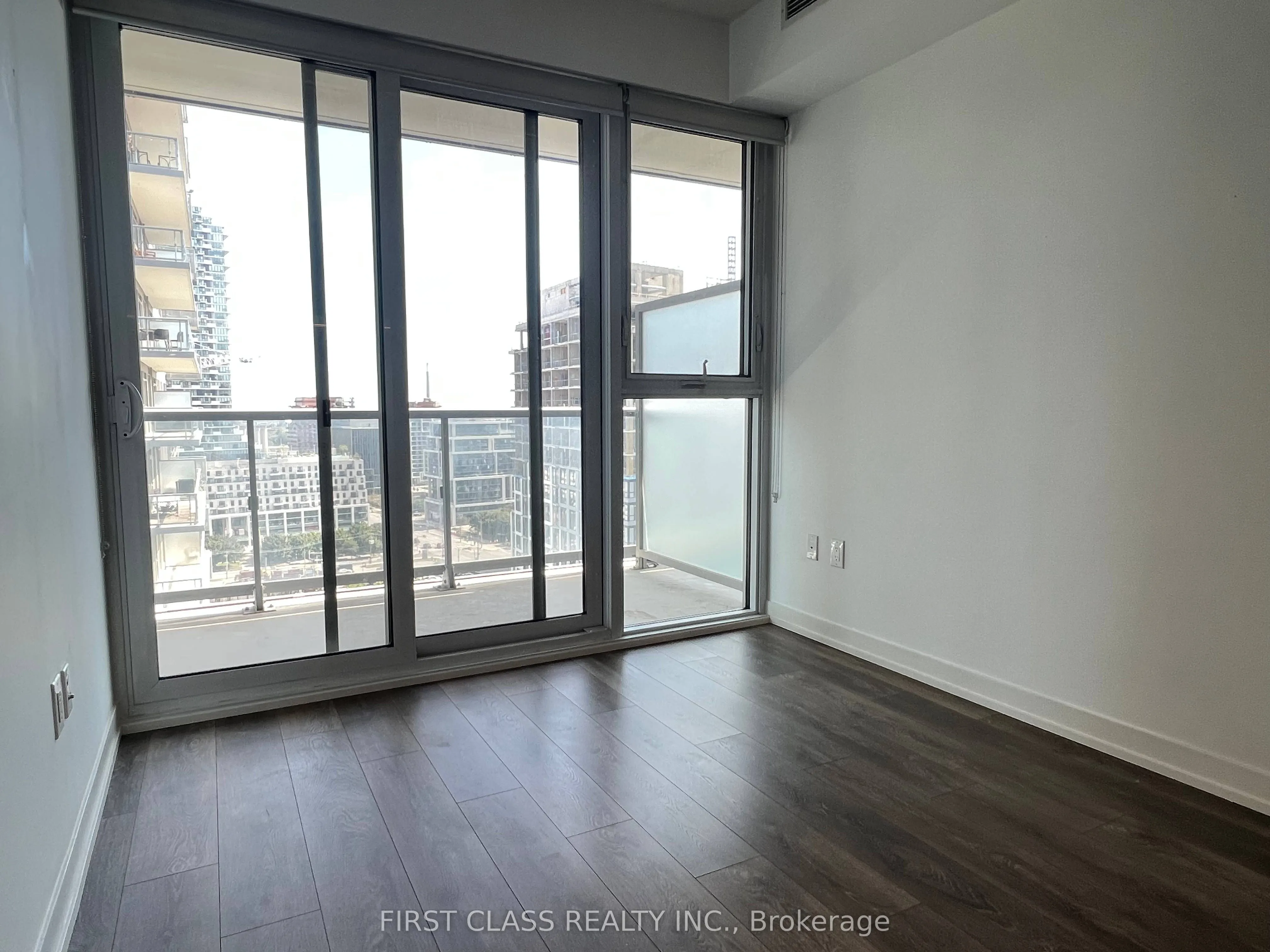 15 Lower Jarvis Street, #1501