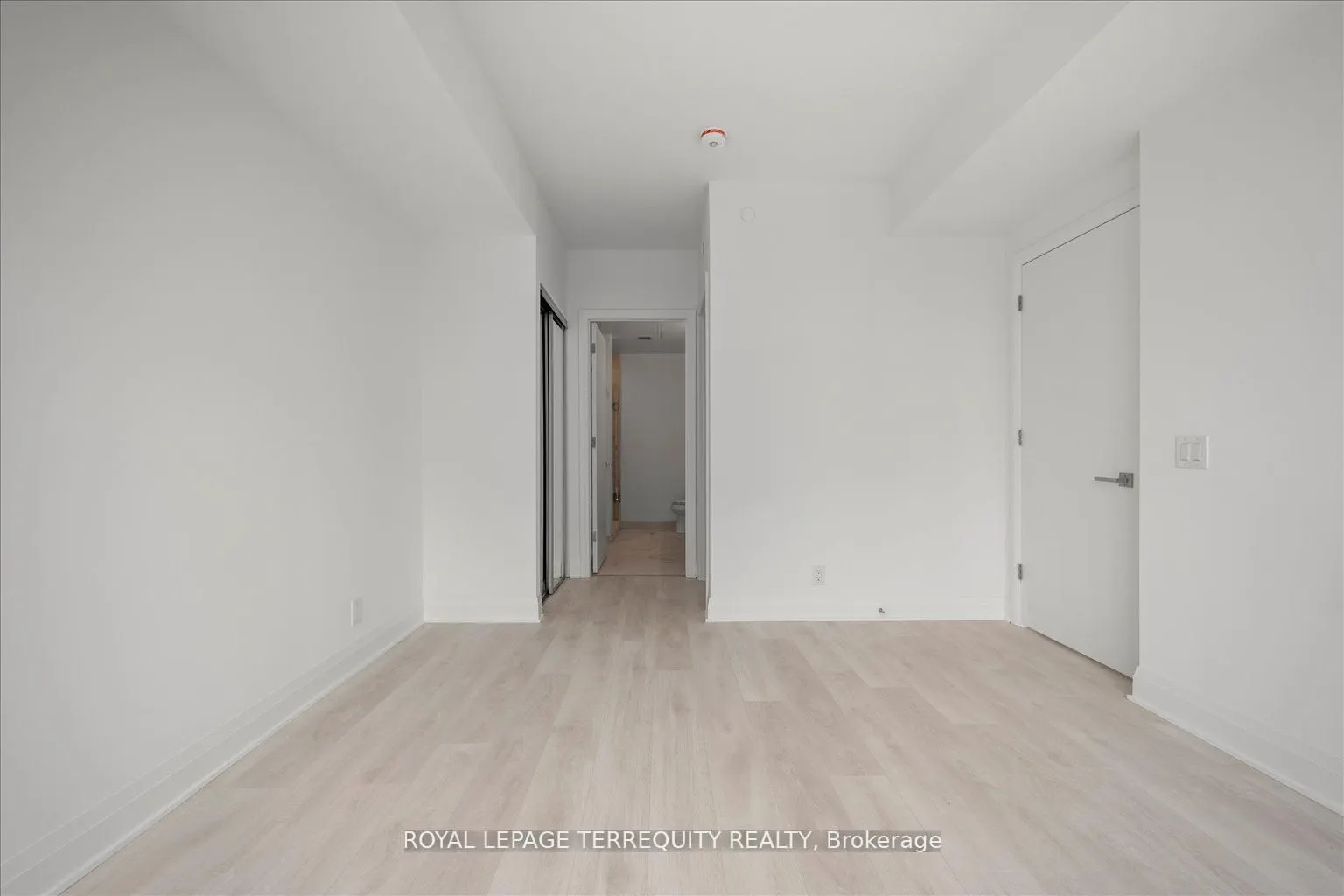 33 Frederick Todd Way, #1406