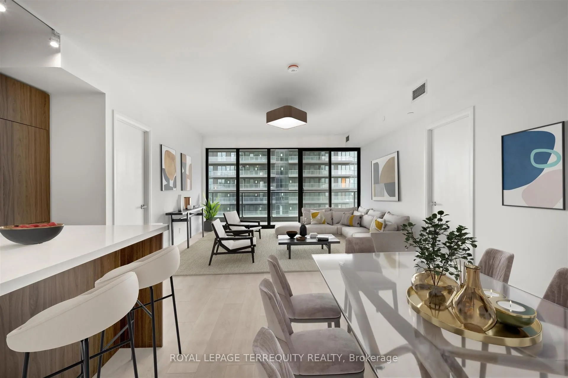 33 Frederick Todd Way, #1406