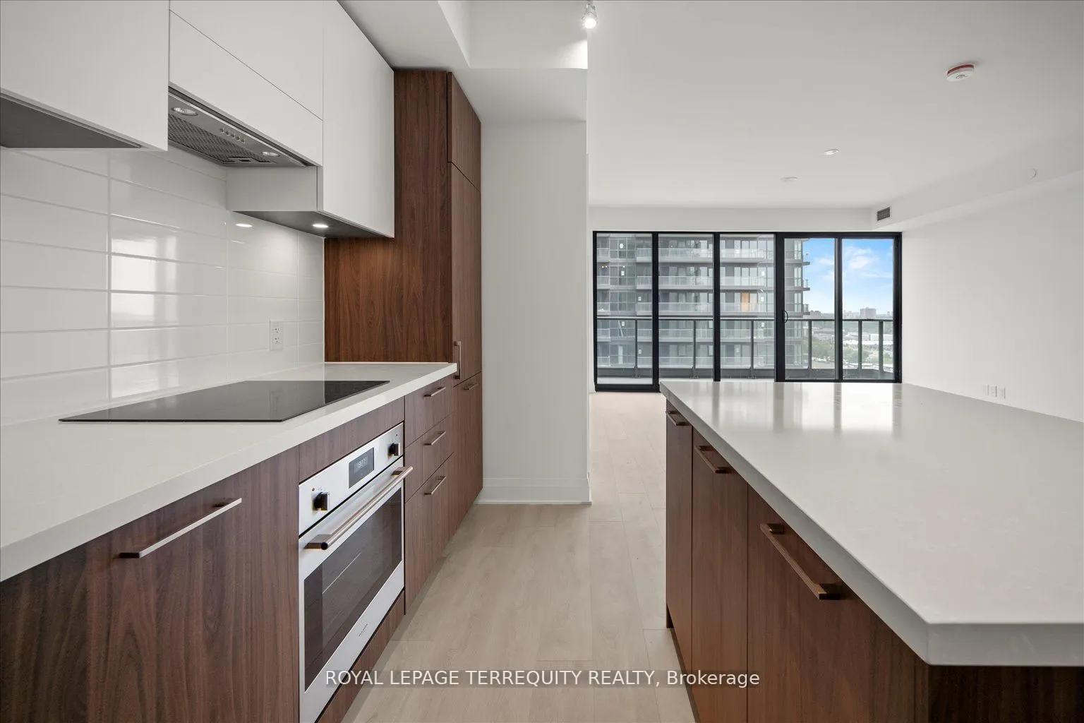 33 Frederick Todd Way, #1406