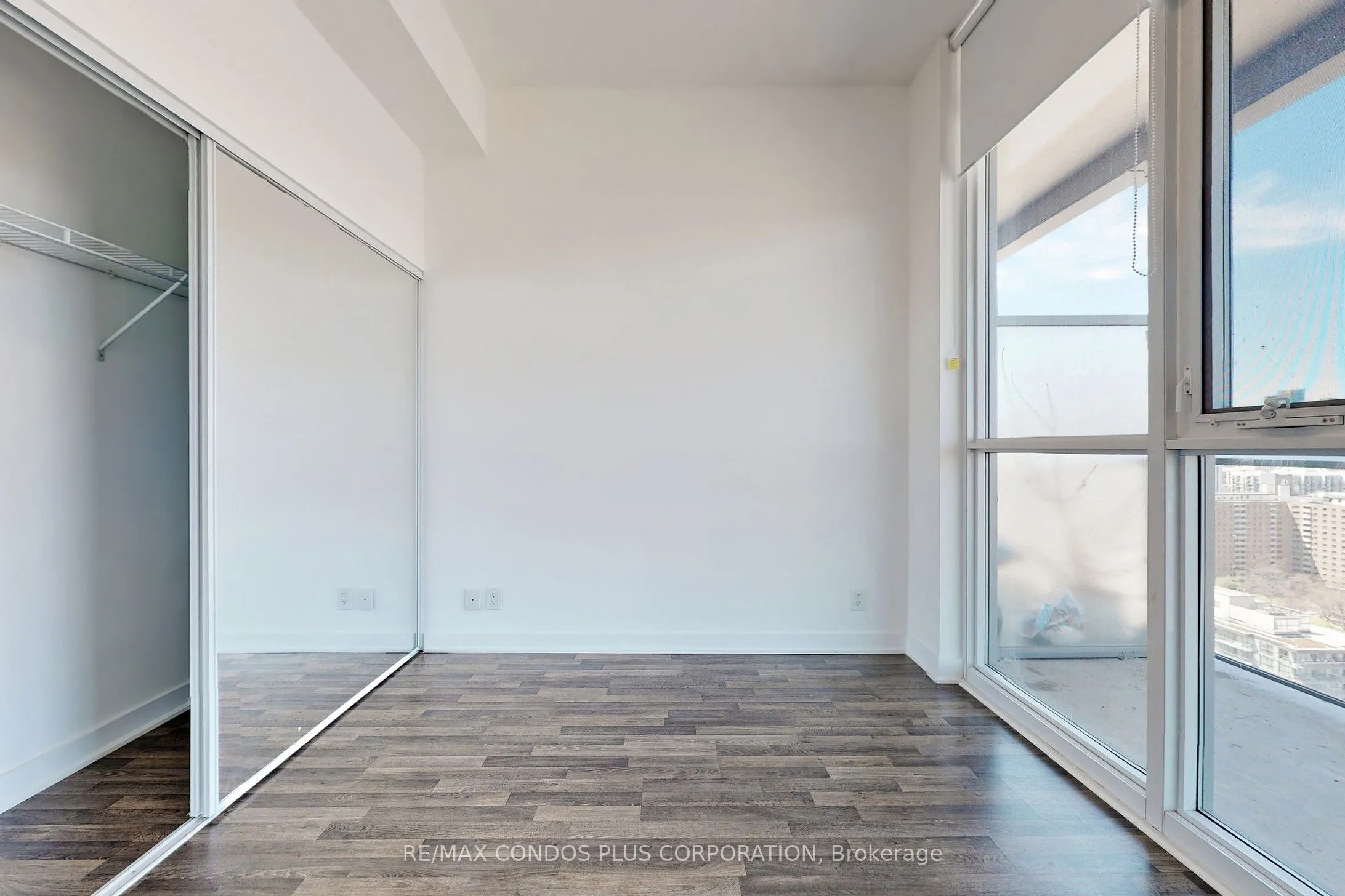 120 Parliament Street, #2303