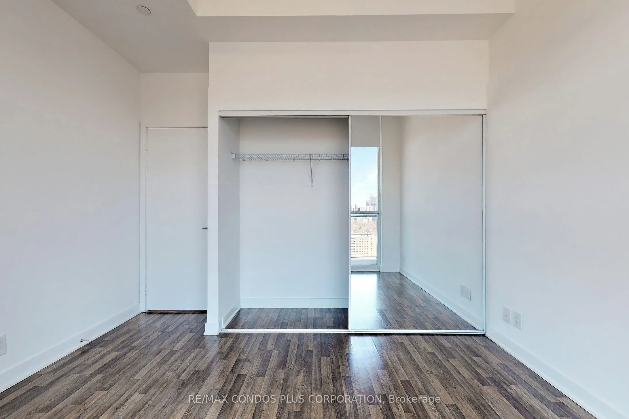 120 Parliament Street, #2303