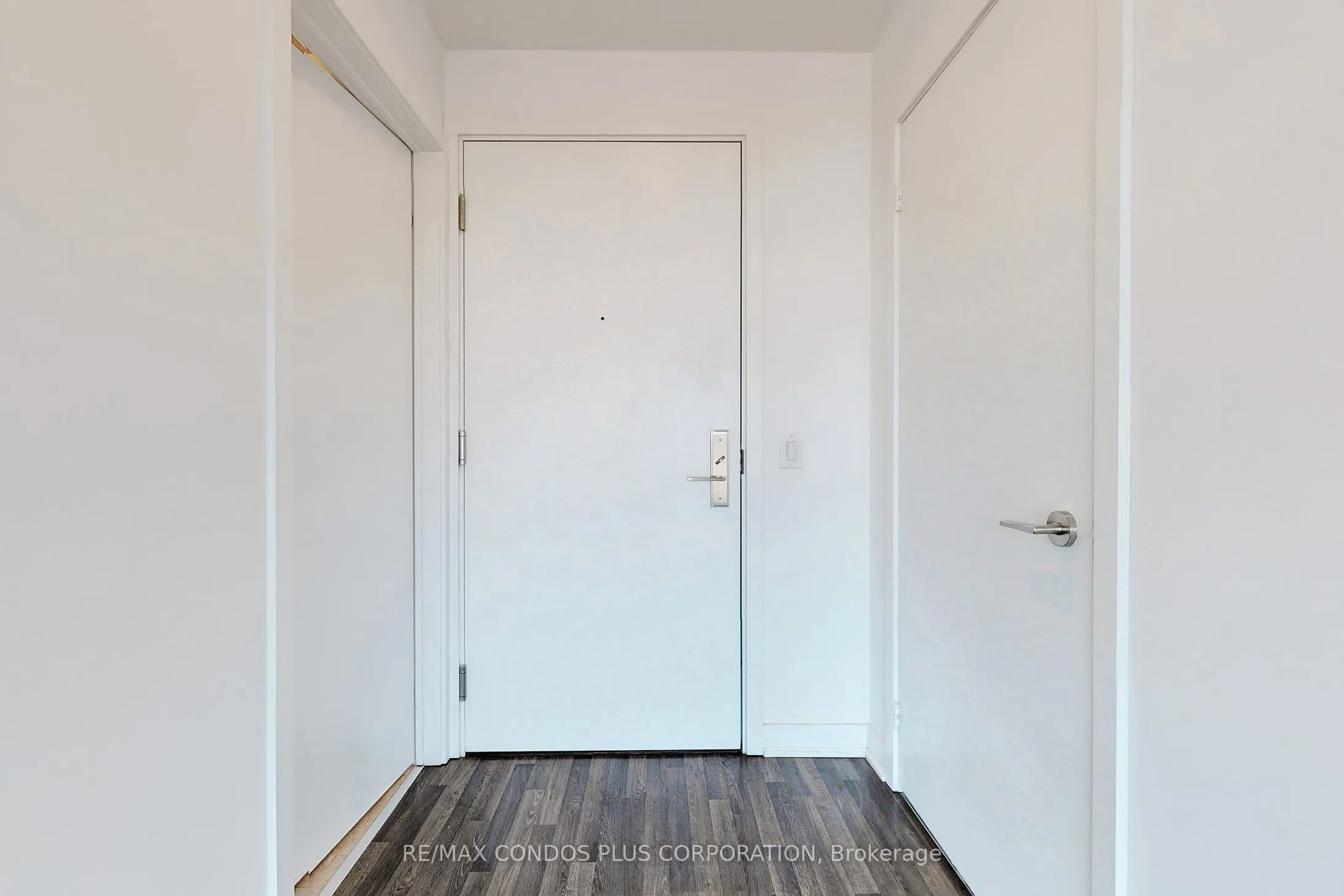 120 Parliament Street, #2303