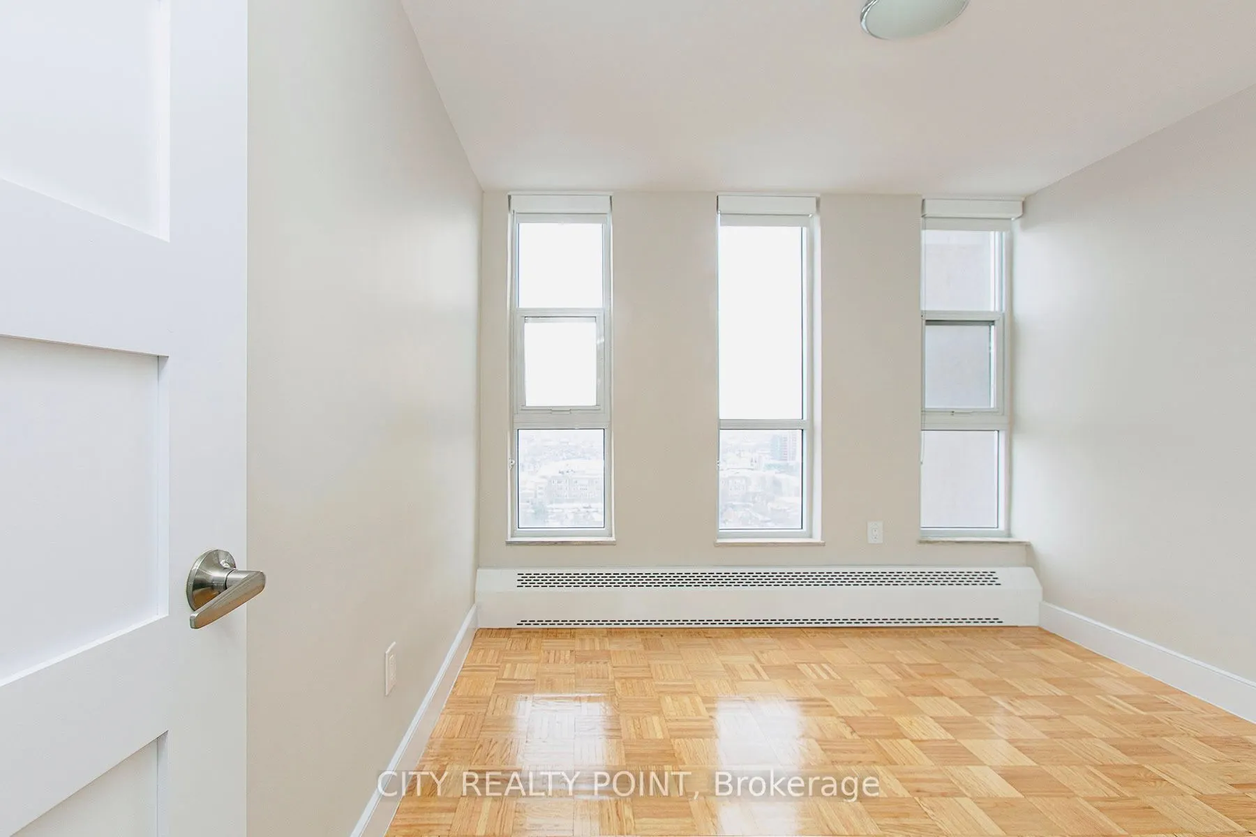 666 Spadina Avenue, #PH9