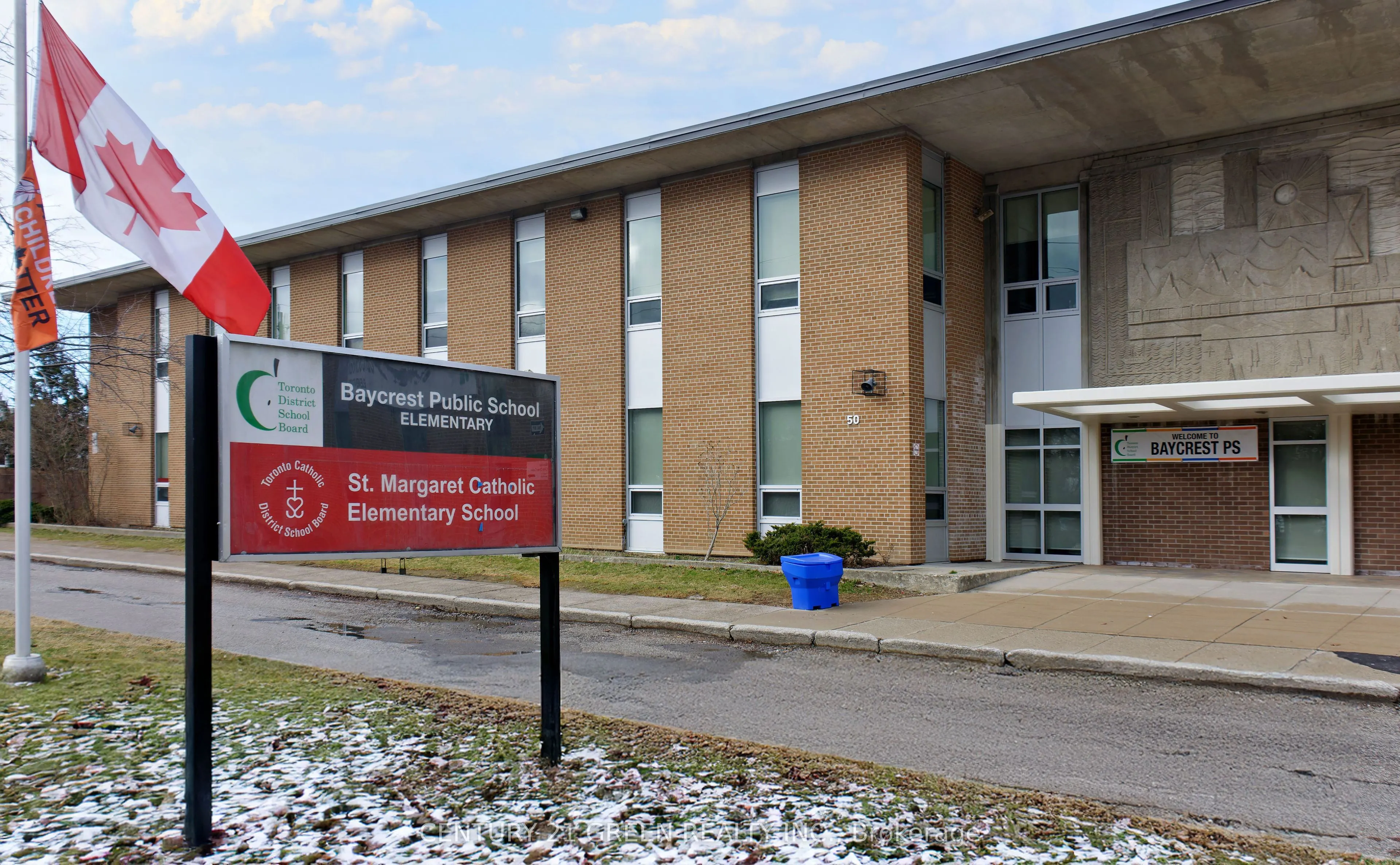 120 Varna Drive, #403