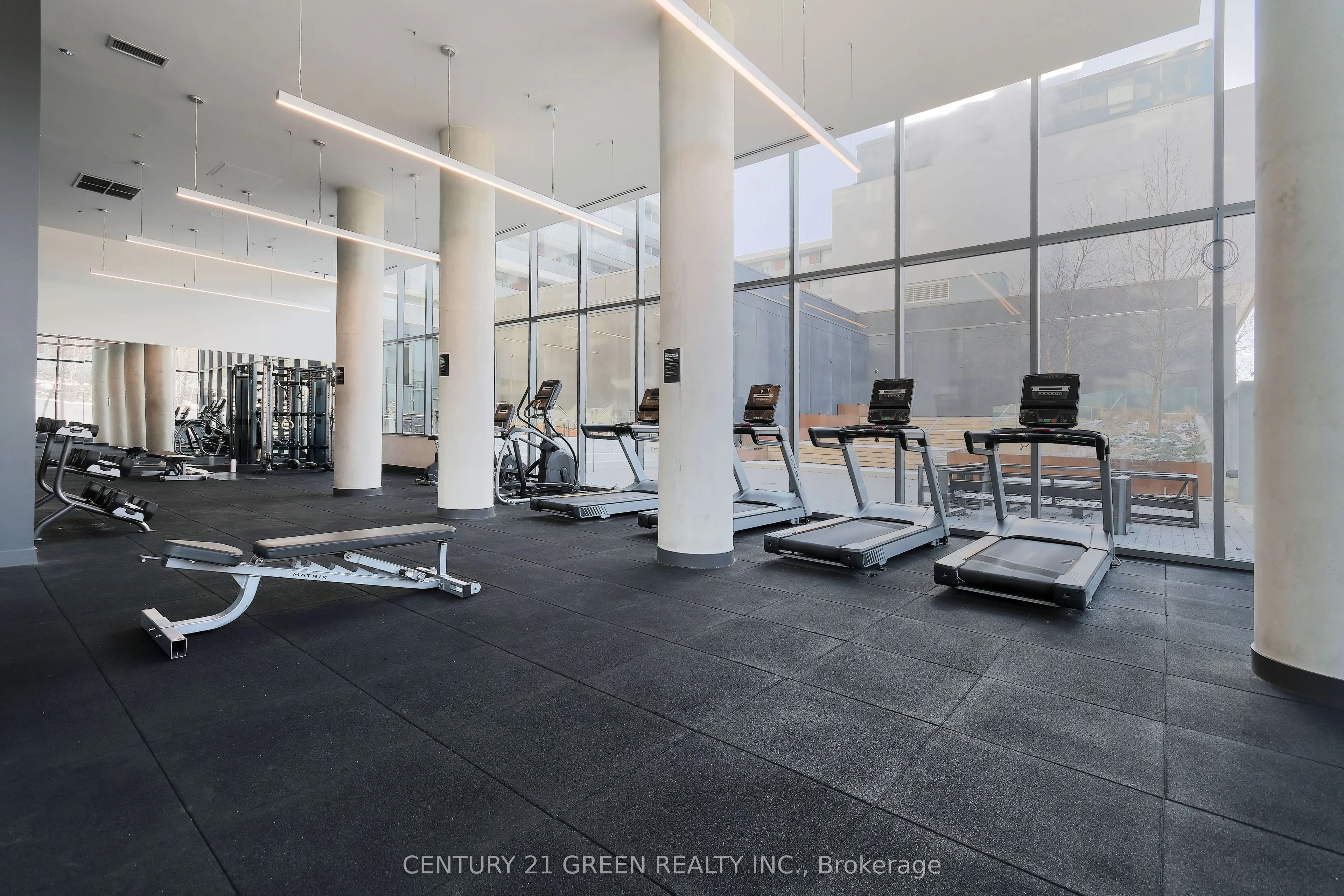 120 Varna Drive, #403