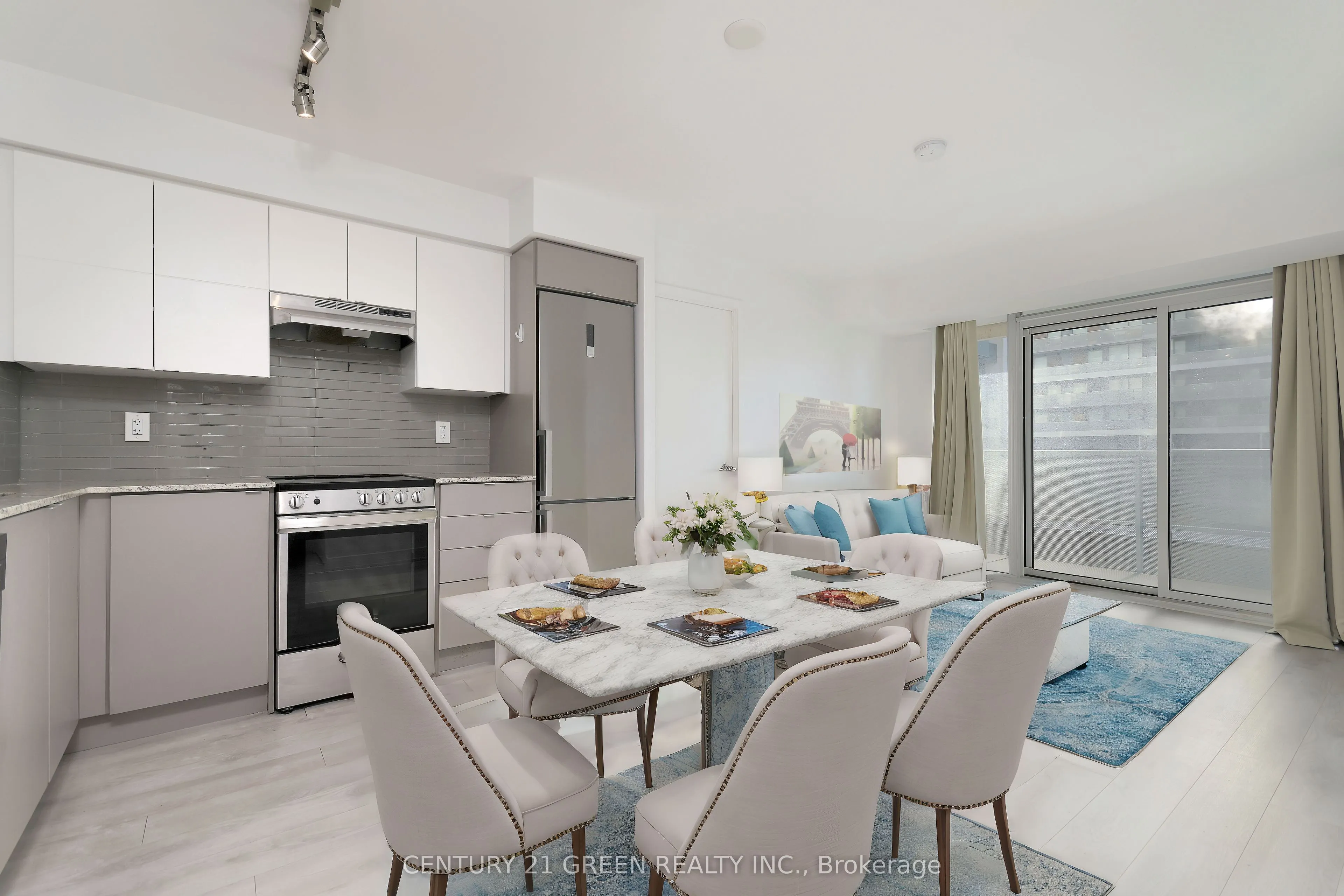 120 Varna Drive, #403
