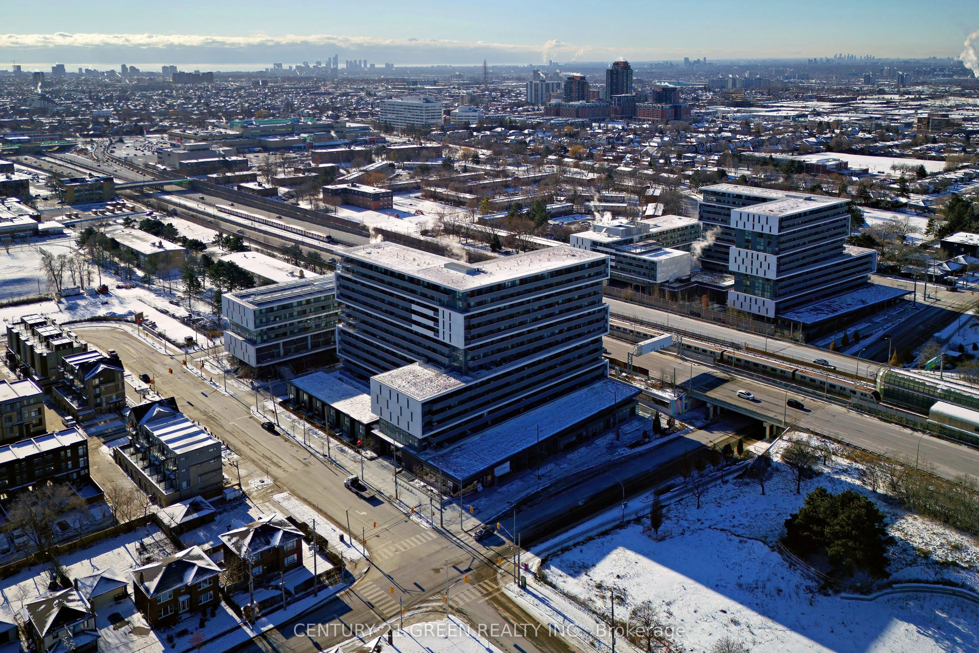 120 Varna Drive, #403