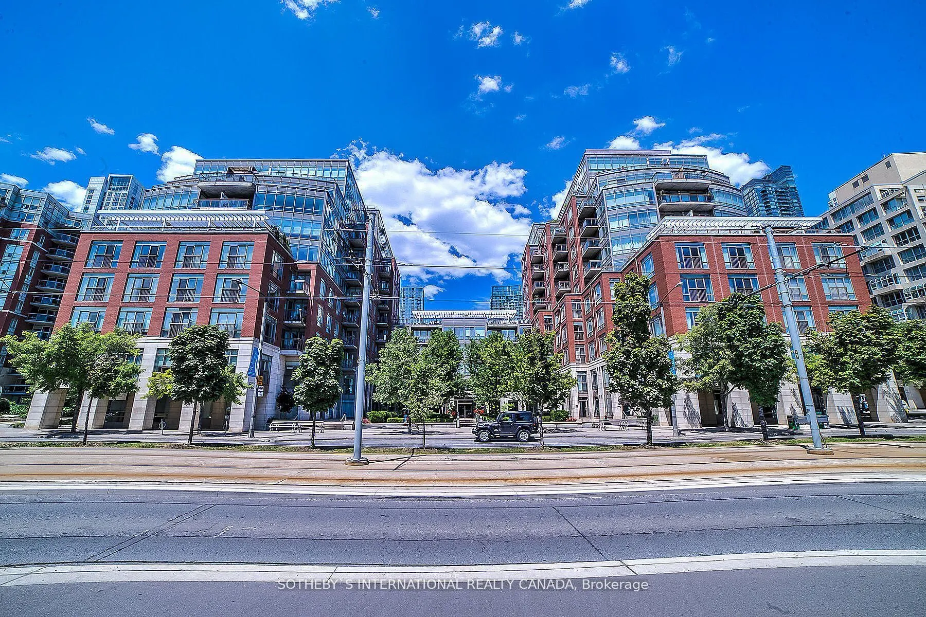 500 Queens Quay W, #912E