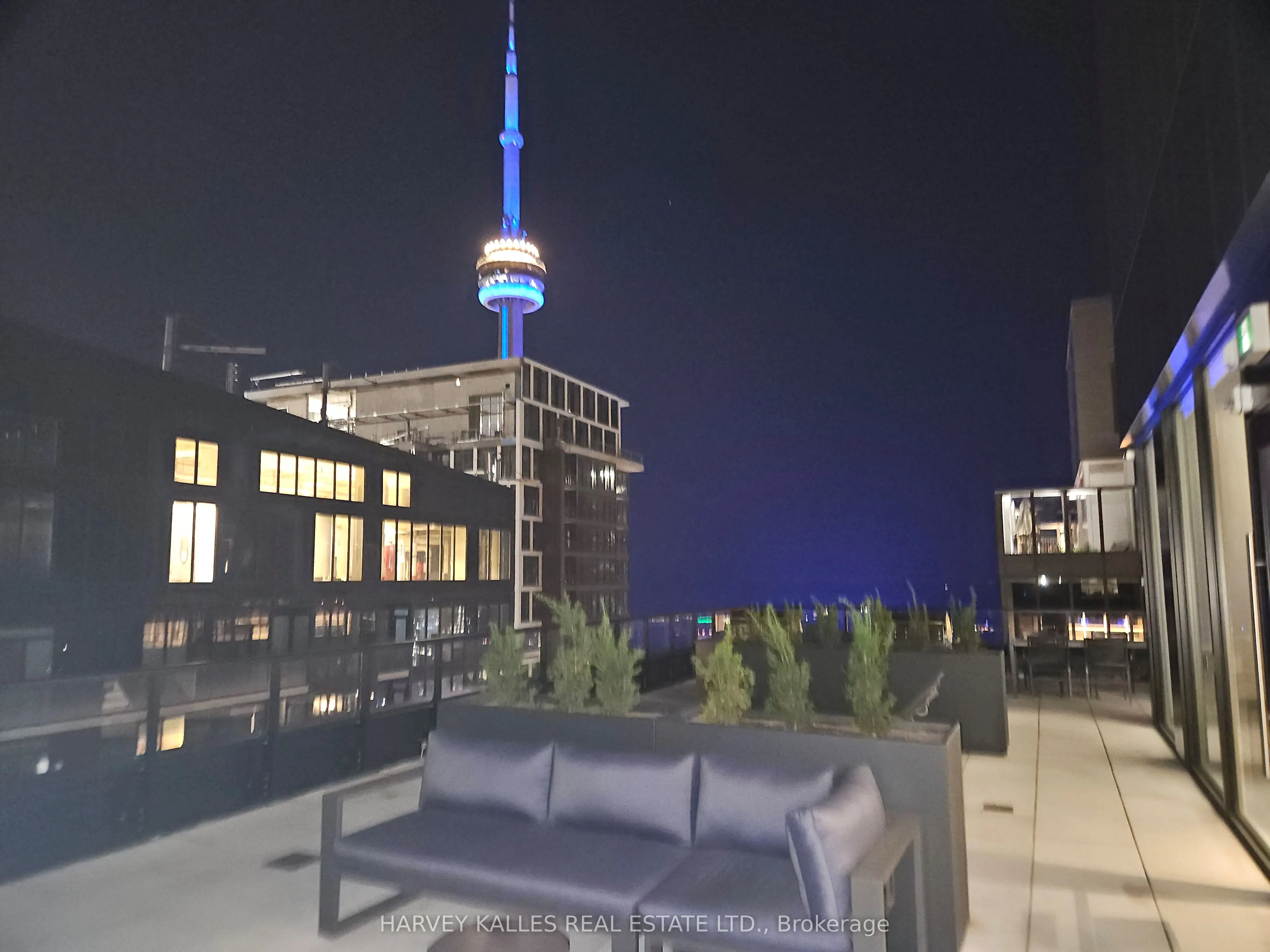357 King Street W #3507