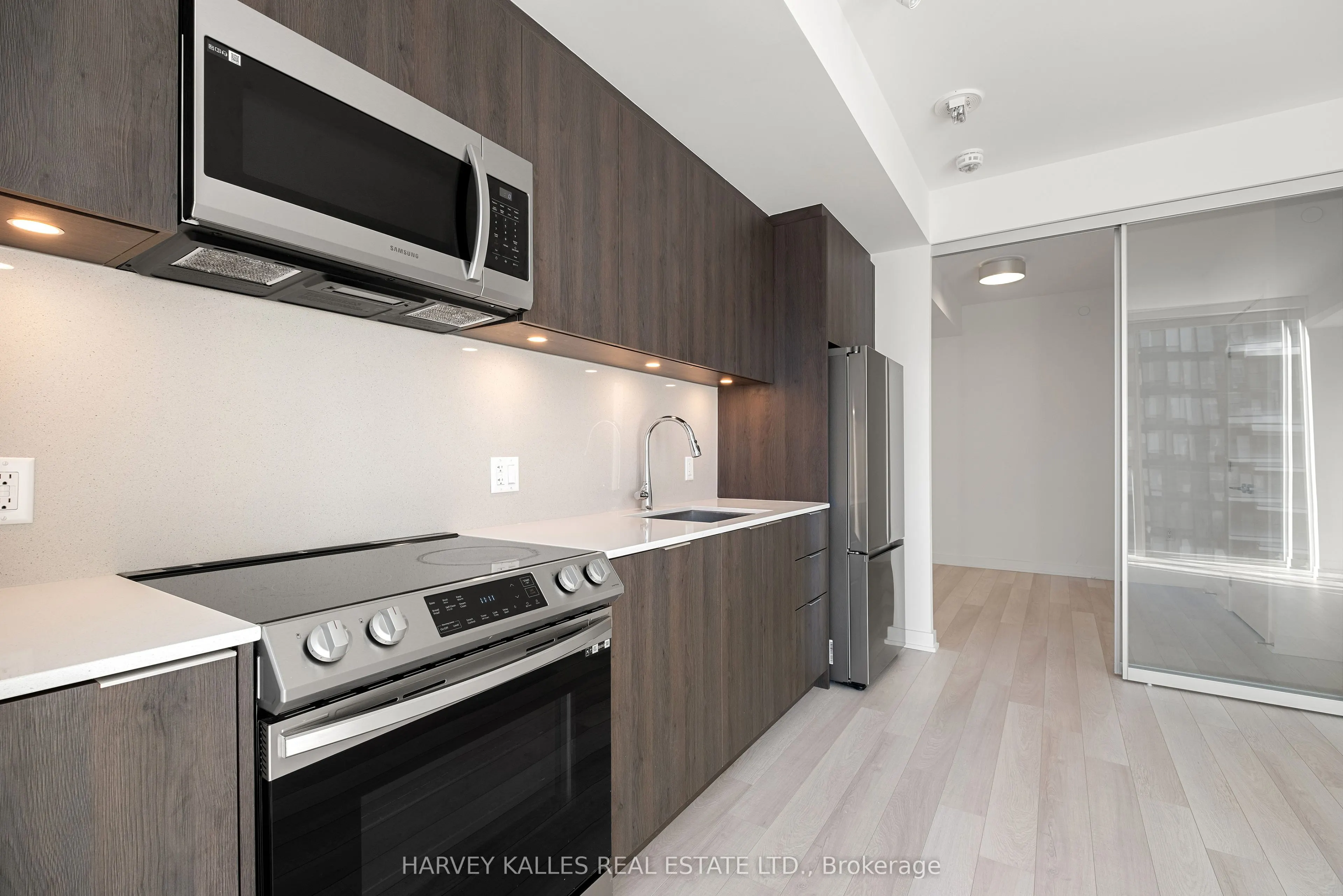 357 King Street W #3507