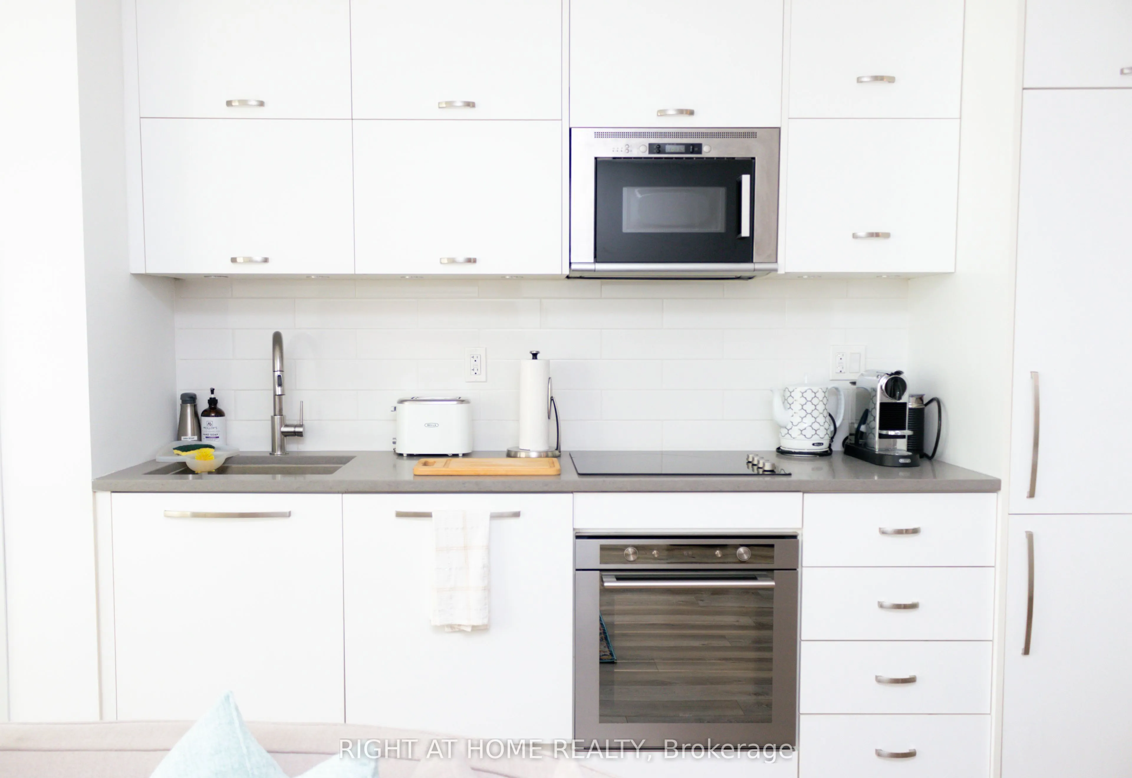 106 Dovercourt Road #515