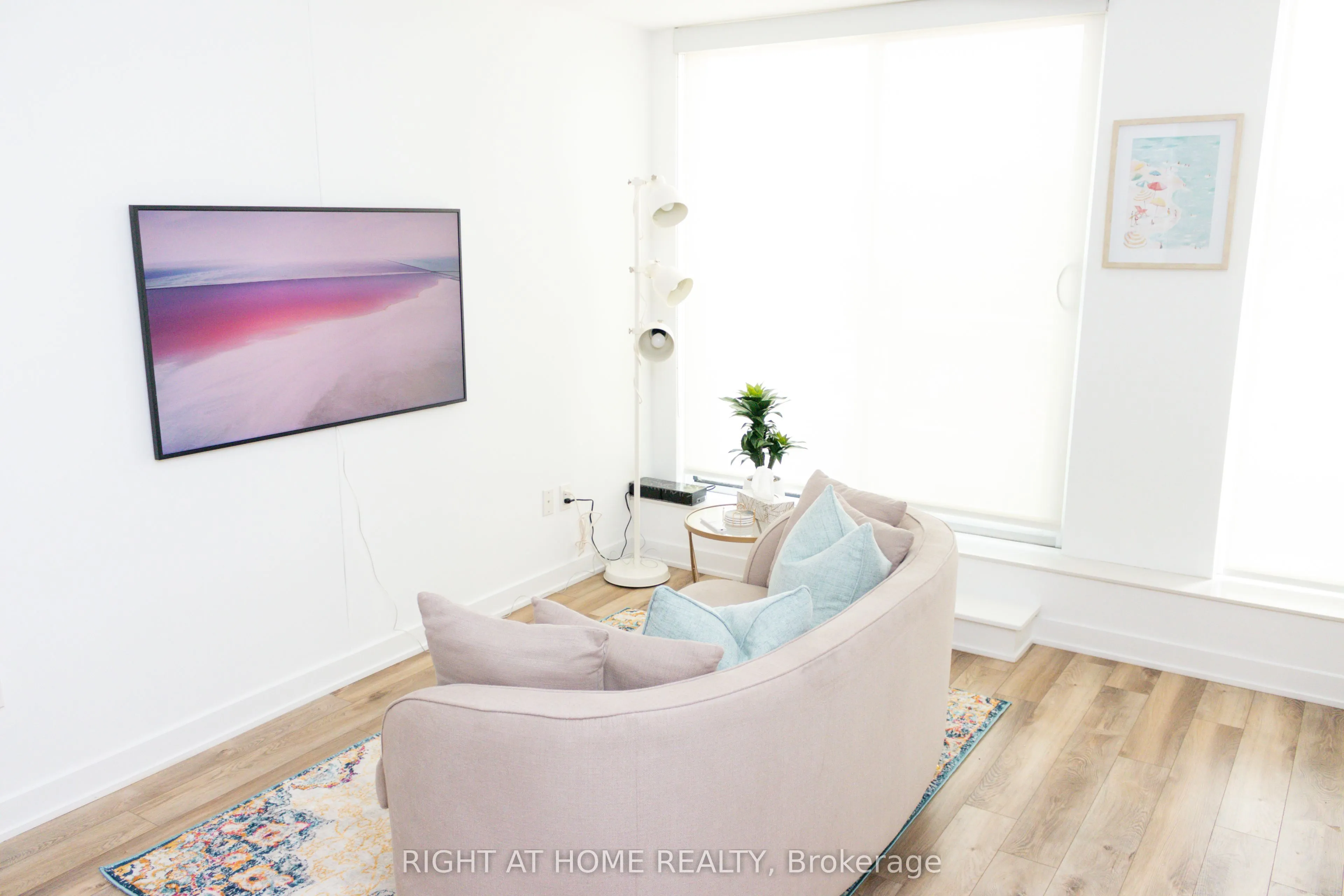 106 Dovercourt Road #515