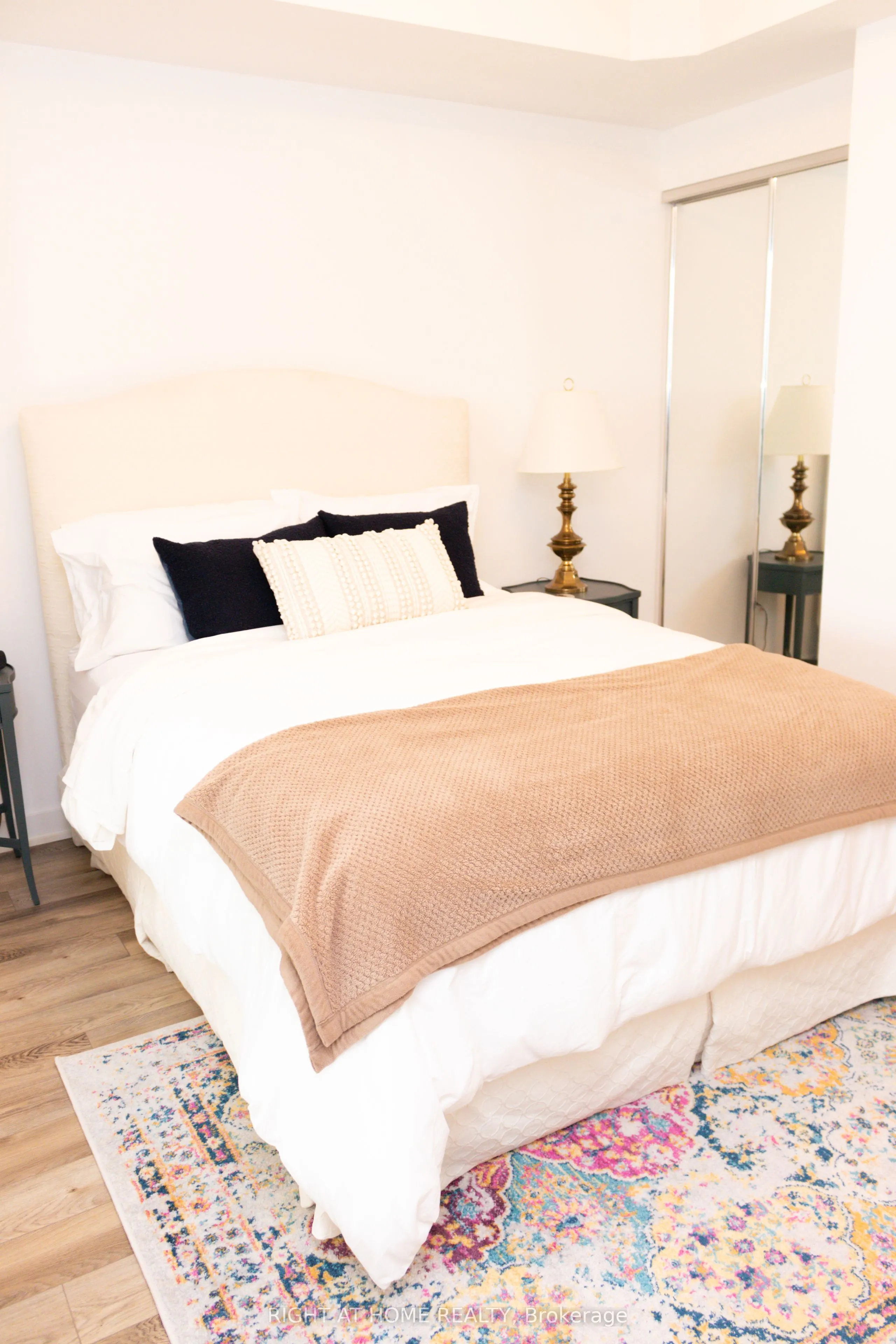 106 Dovercourt Road #515