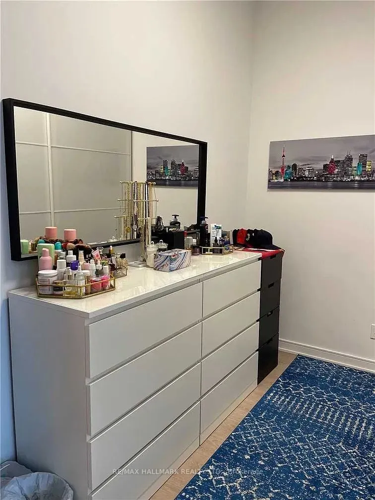 88 Scott Street, #4501