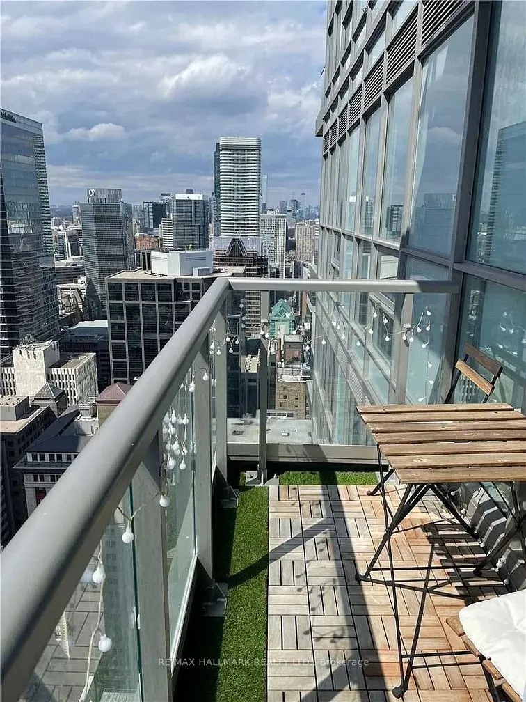 88 Scott Street, #4501
