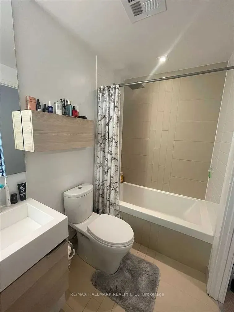 88 Scott Street, #4501