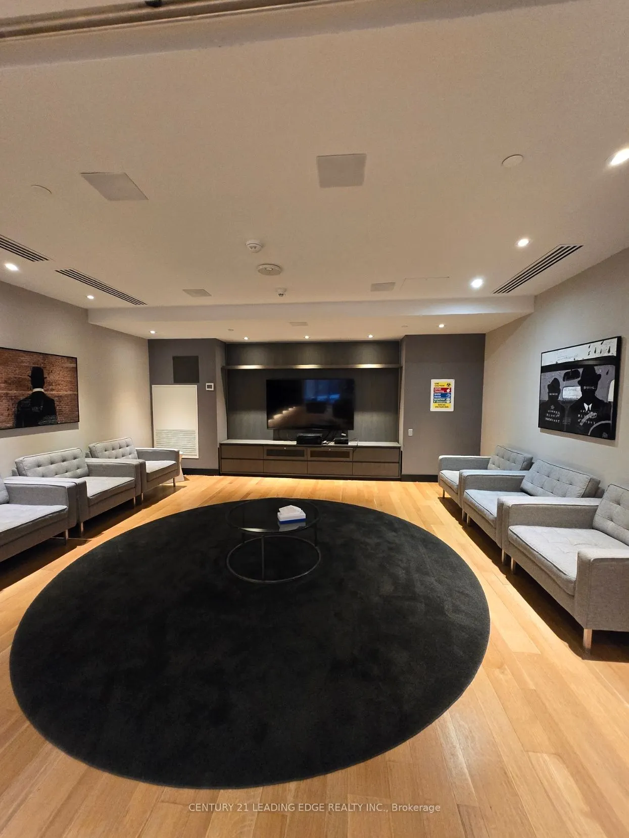 30 Roehampton Avenue, #506