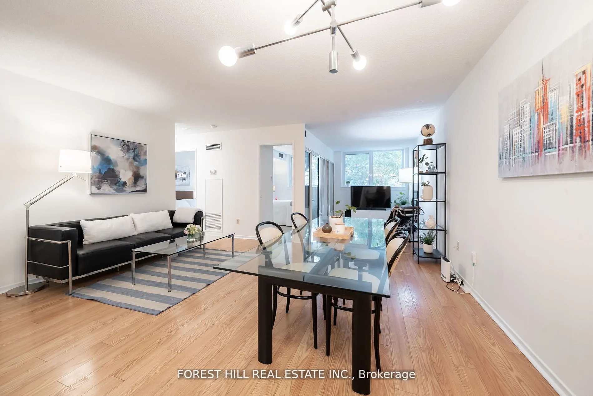 1055 Bay Street, #201