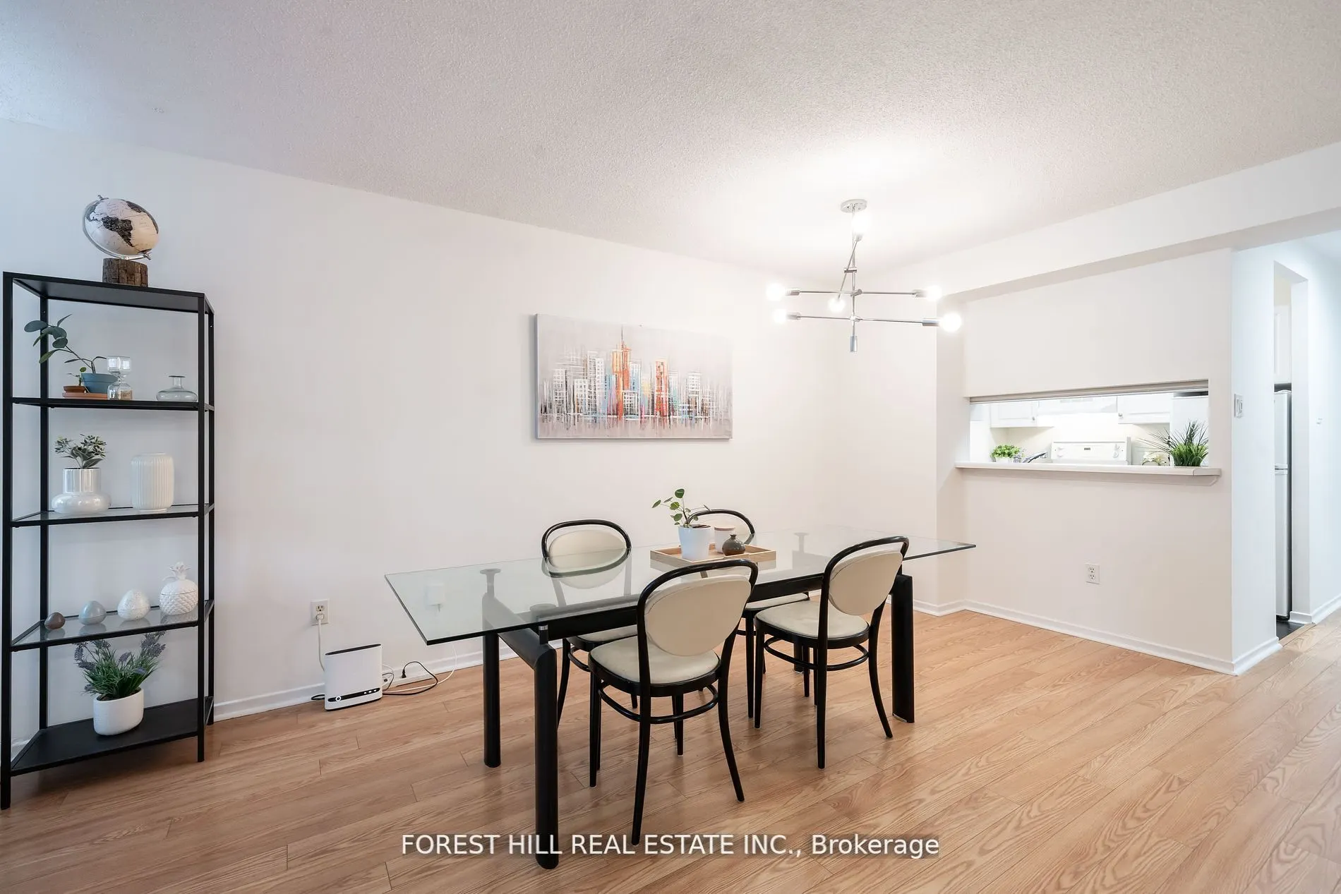 1055 Bay Street, #201