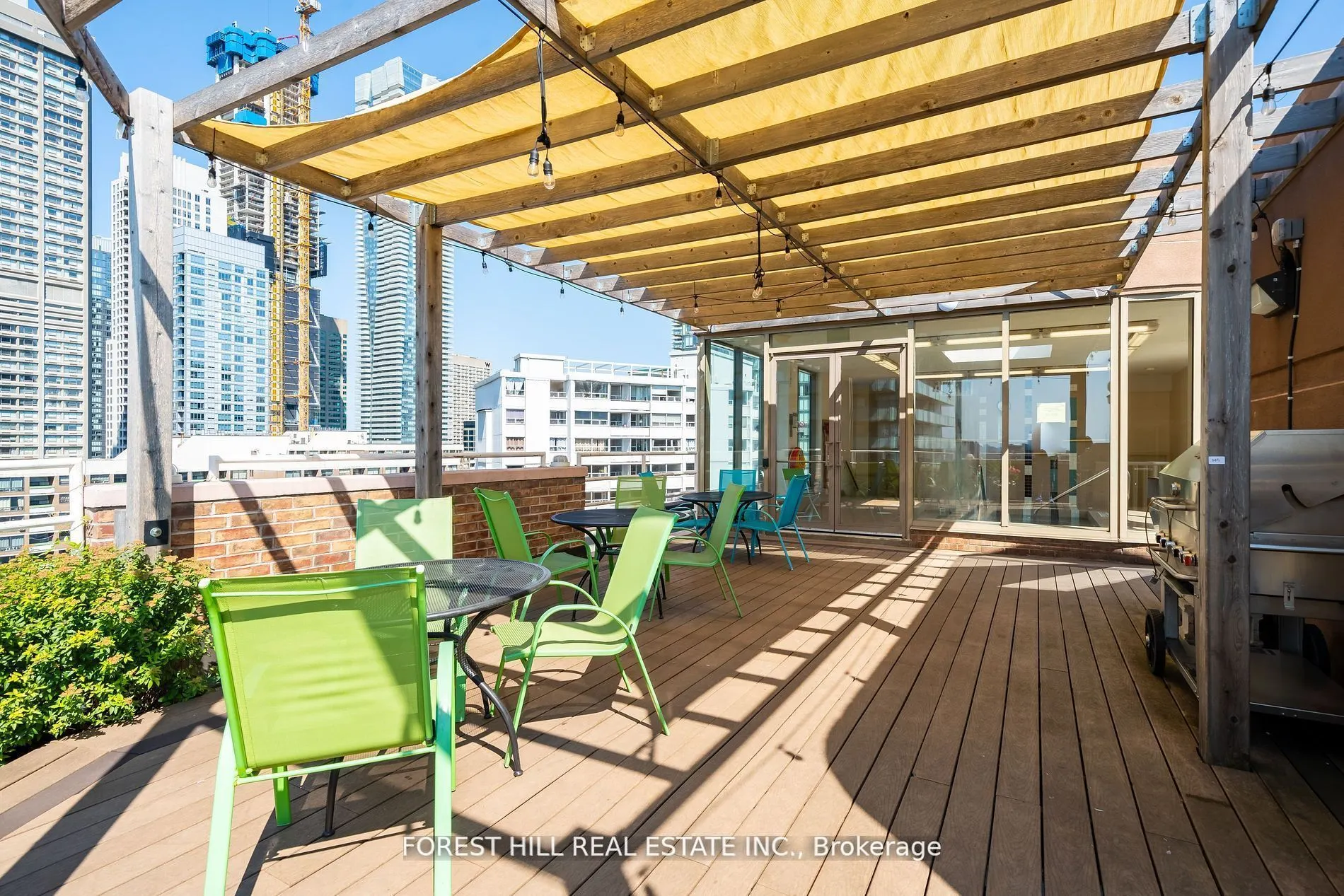 1055 Bay Street, #201