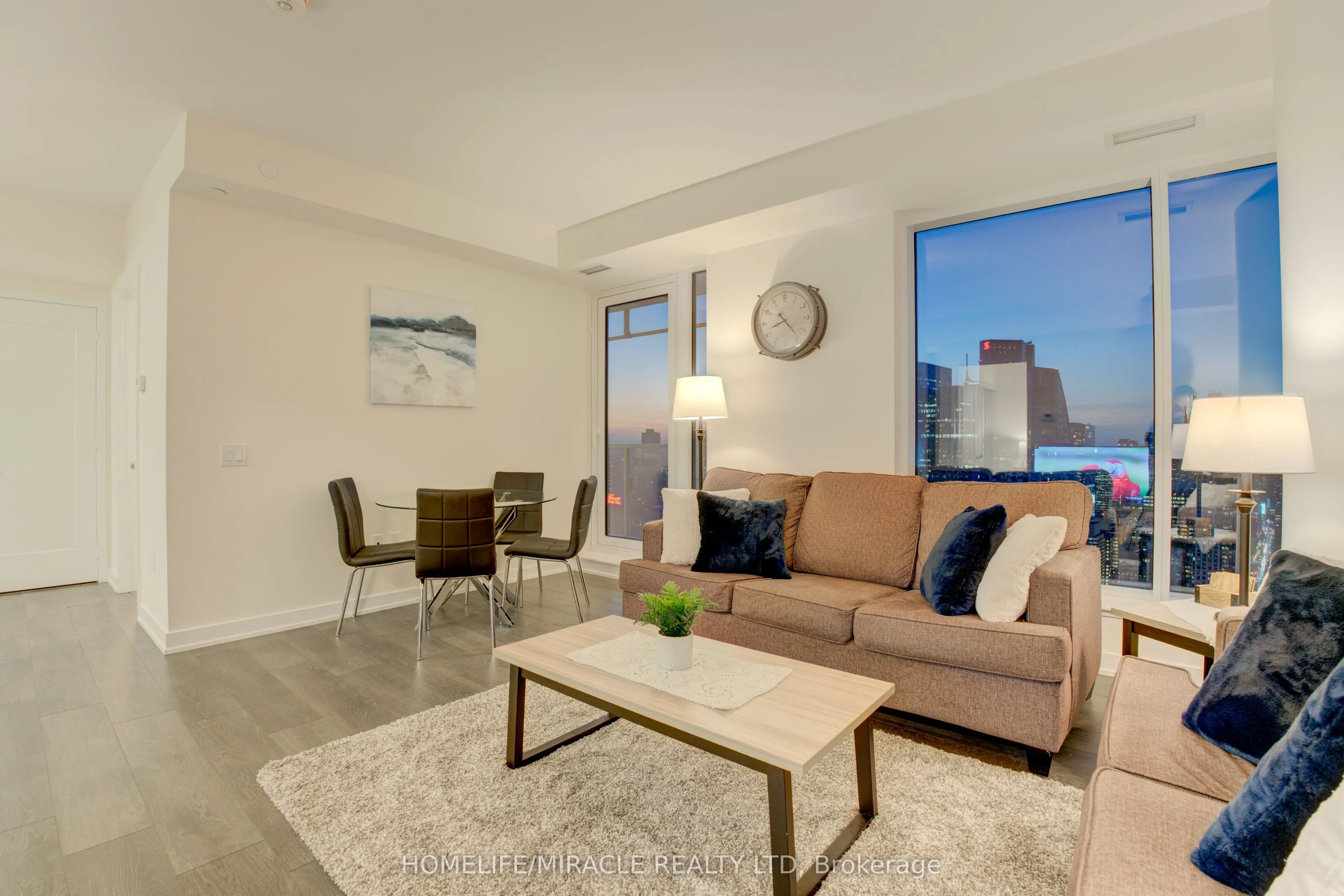 28 Freeland Street, #5307