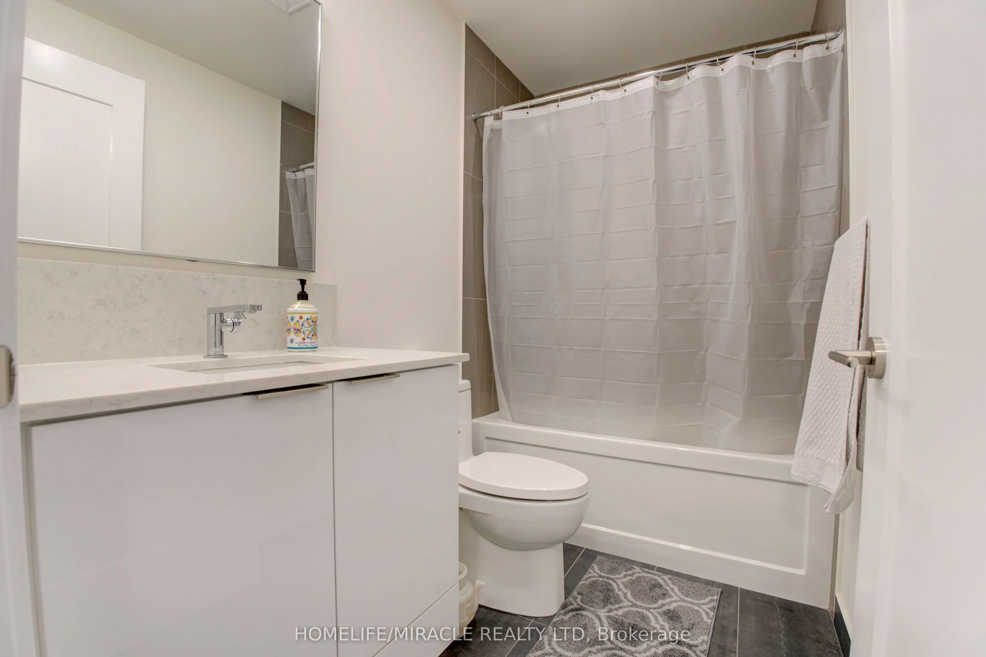 28 Freeland Street, #5307