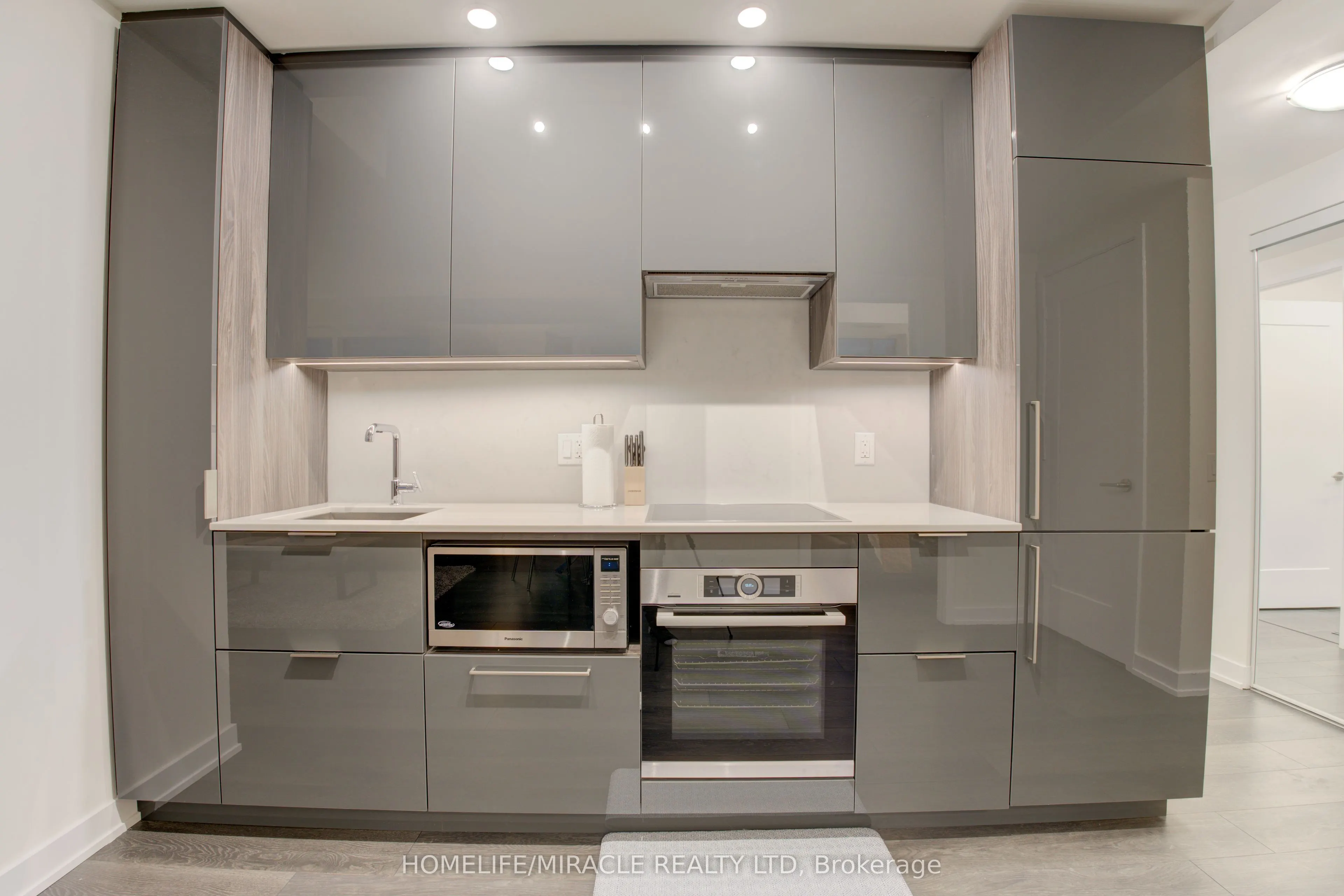 28 Freeland Street, #5307
