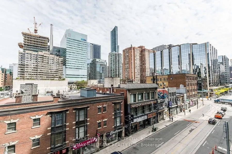111 Elizabeth Street, #1115
