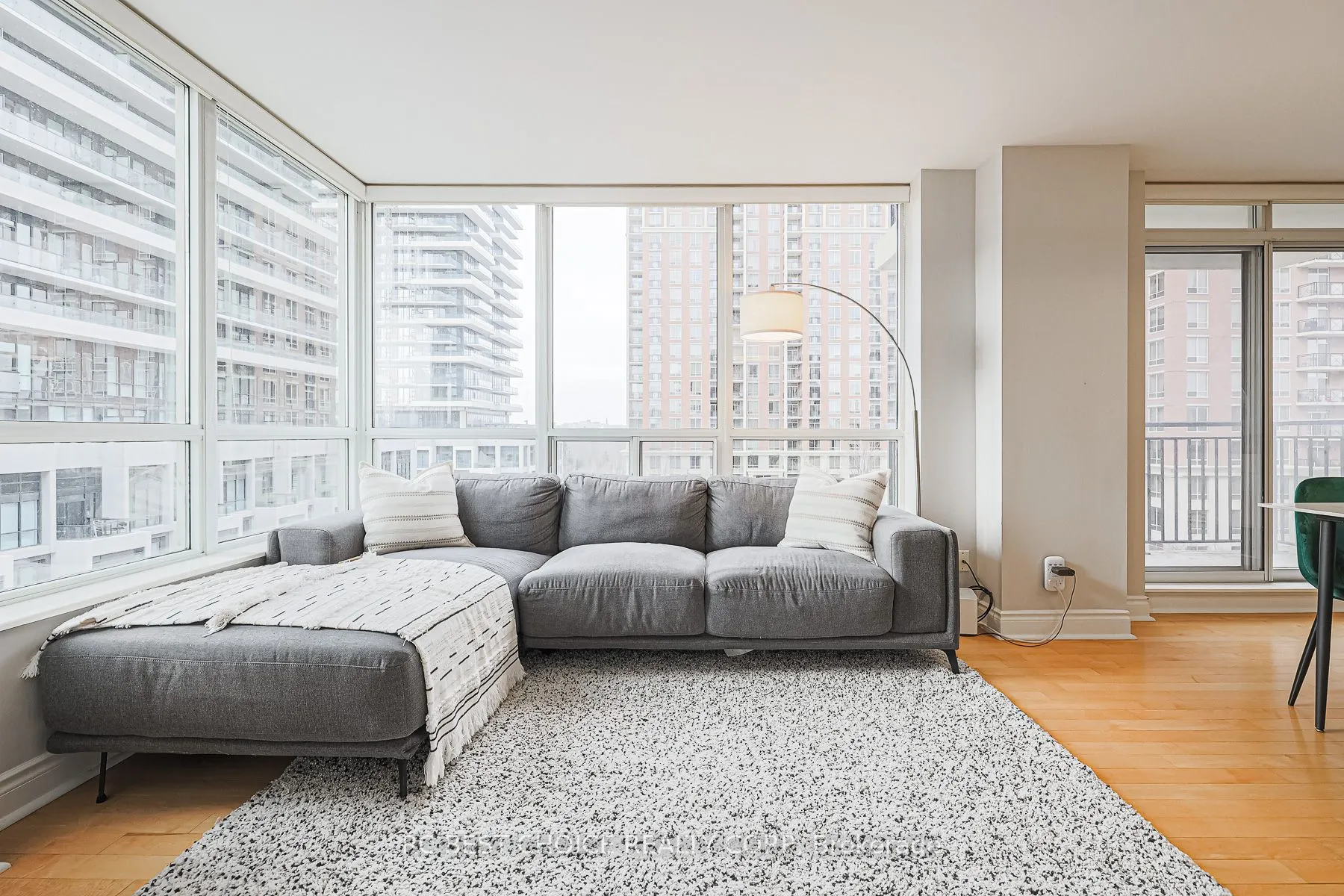 1103 Leslie Street, #504