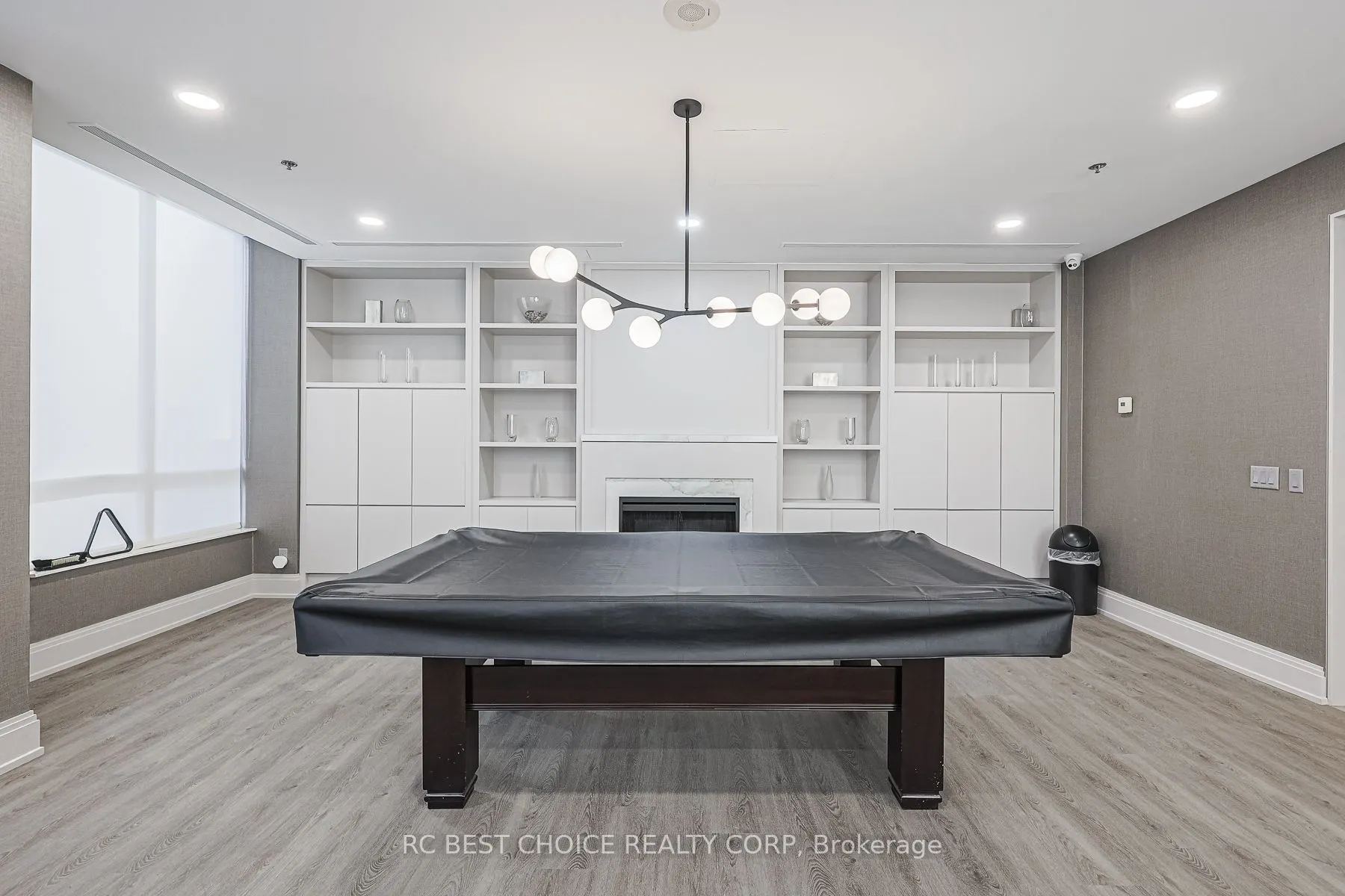 1103 Leslie Street, #504