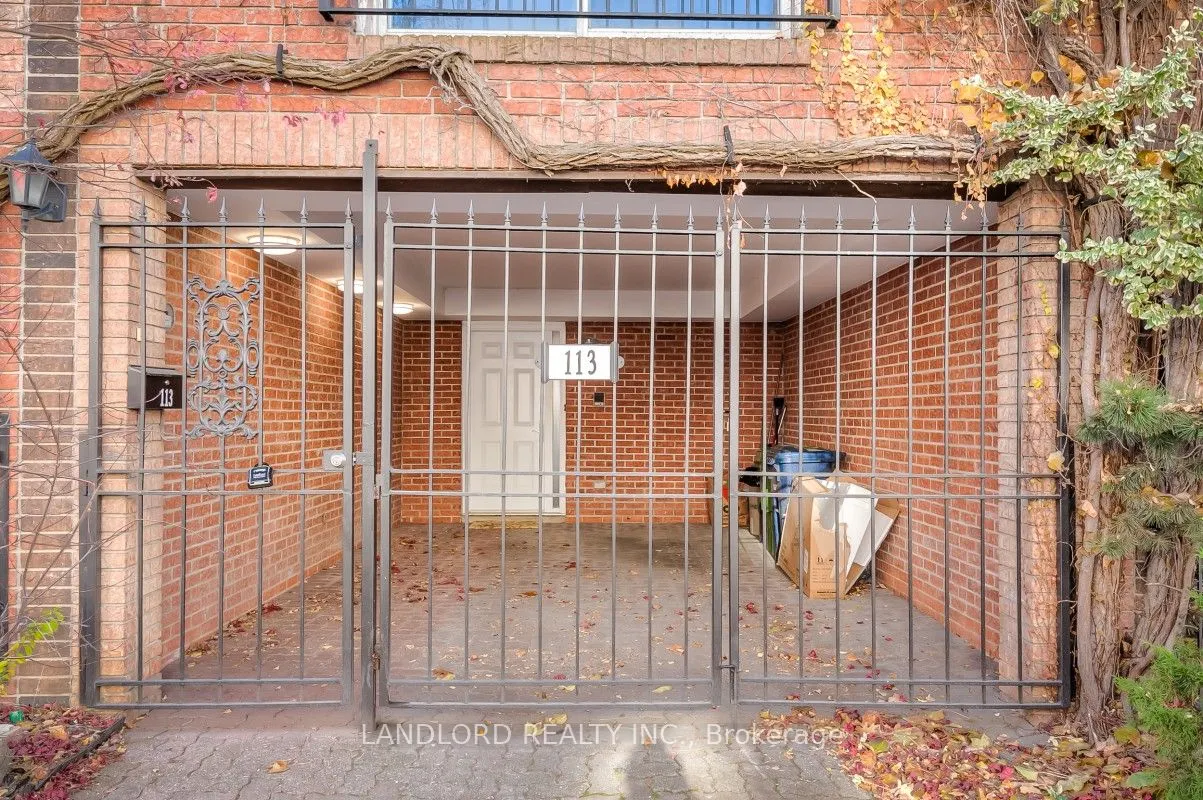 113 Earl Place
