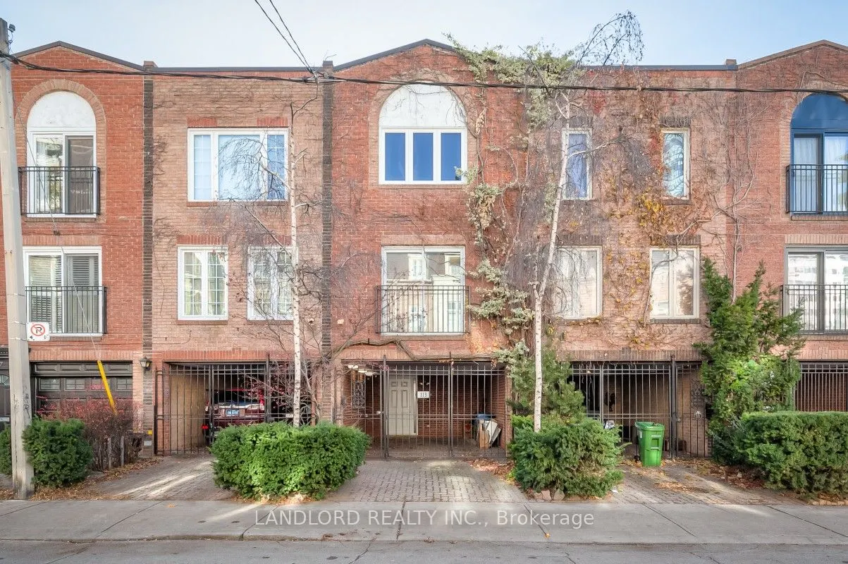 113 Earl Place