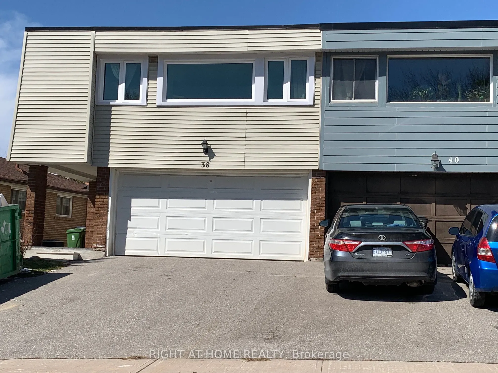 38 Lynch Road, #Main