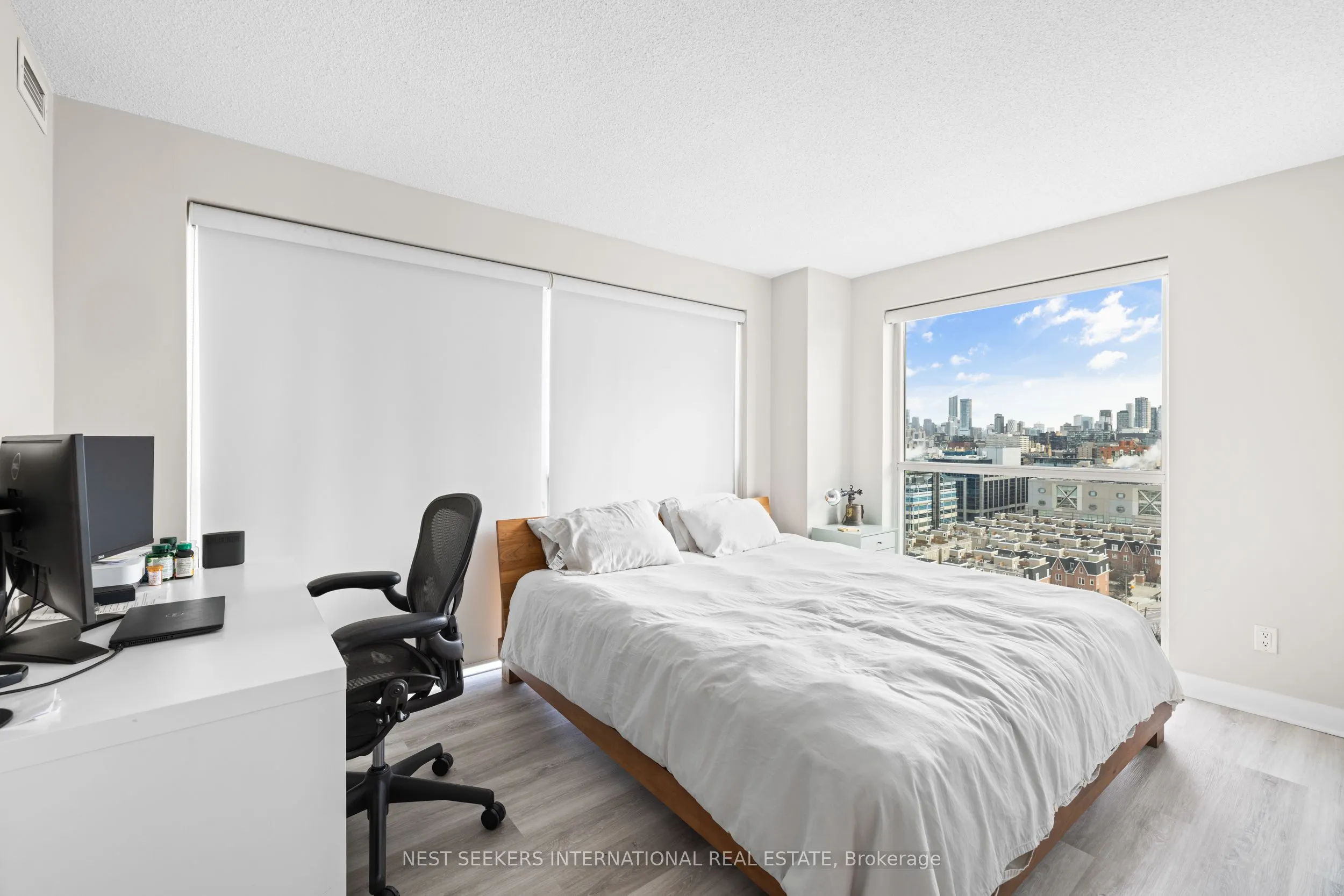 80 Western Battery Road, #1506