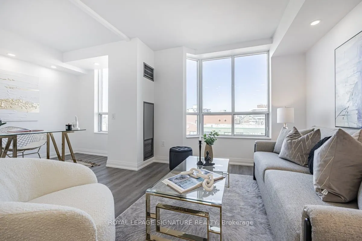 284 Bloor Street W, #1005