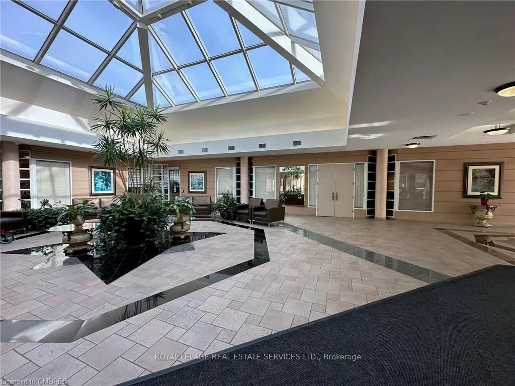 7 Concorde Place, #212