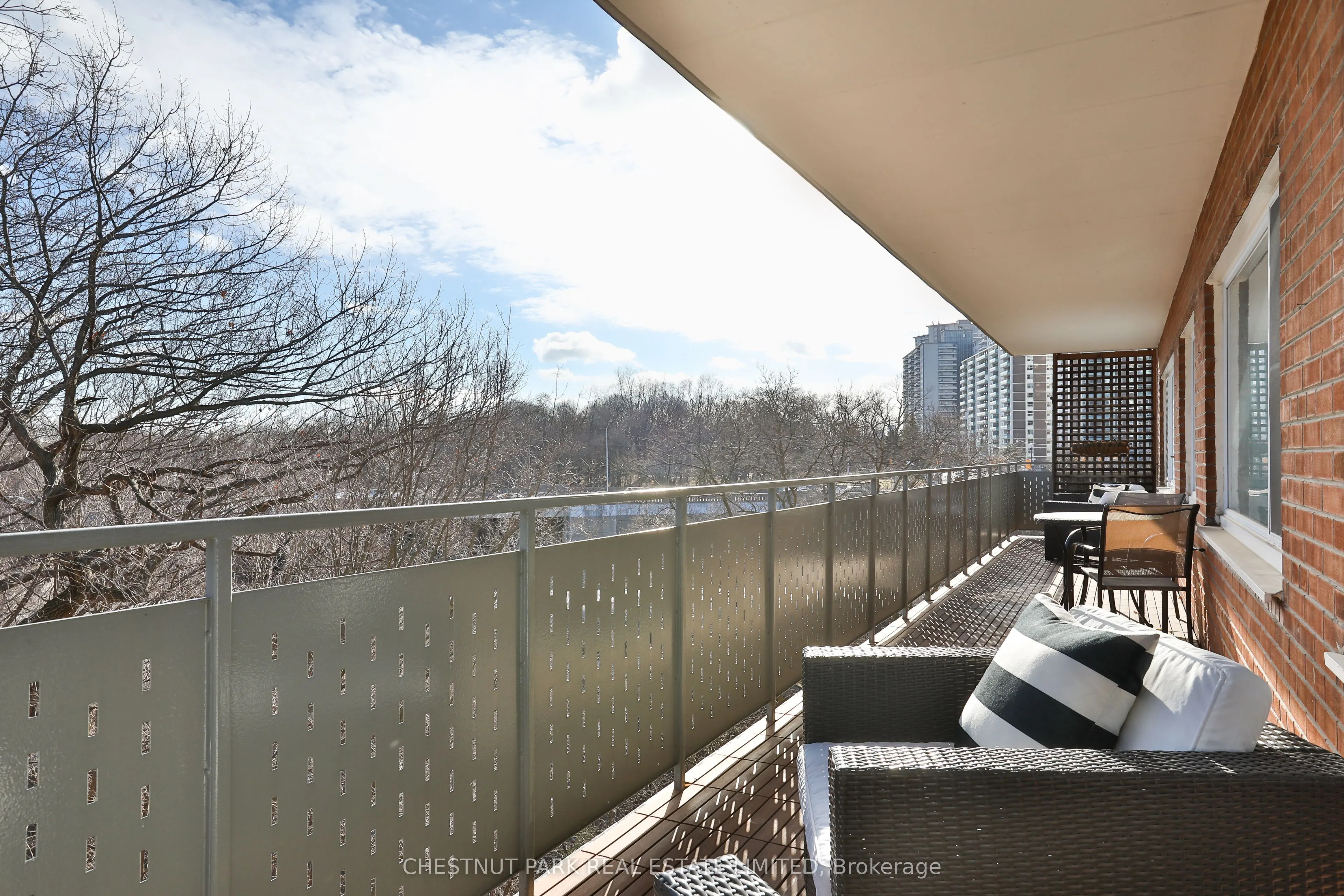 21 Dale Avenue #845