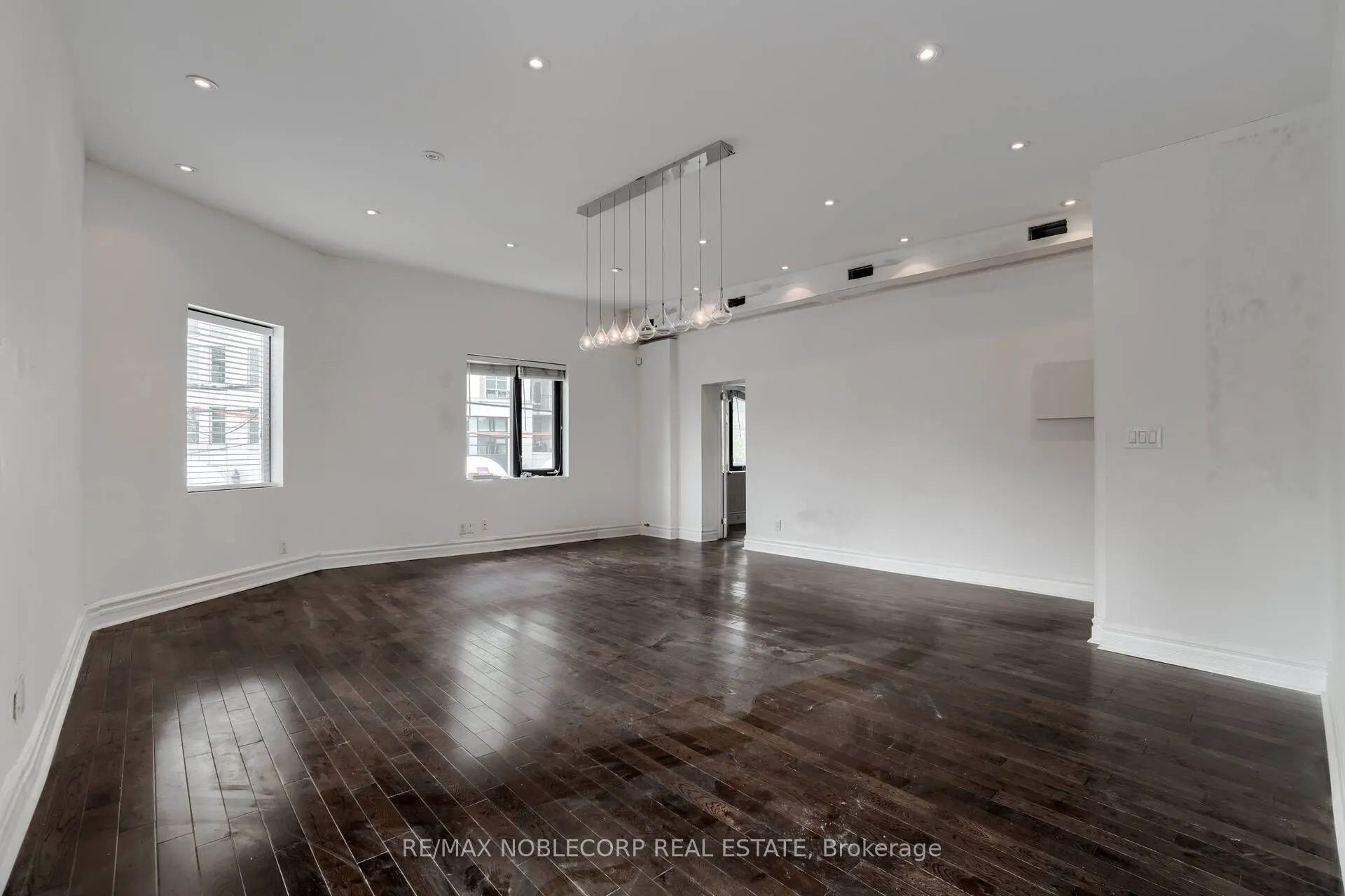 623 Mount Pleasant Road, #Upper A