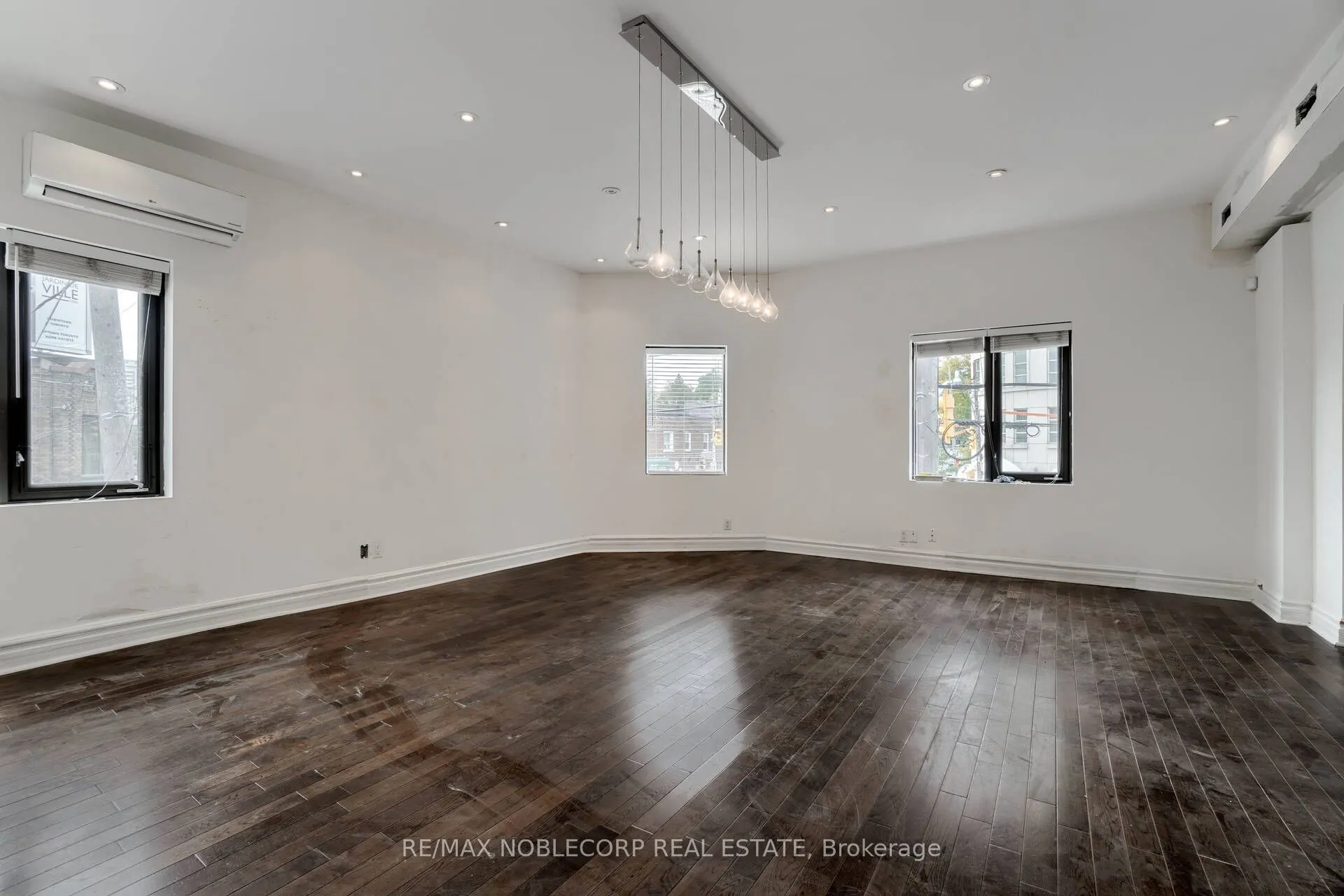 623 Mount Pleasant Road, #Upper A